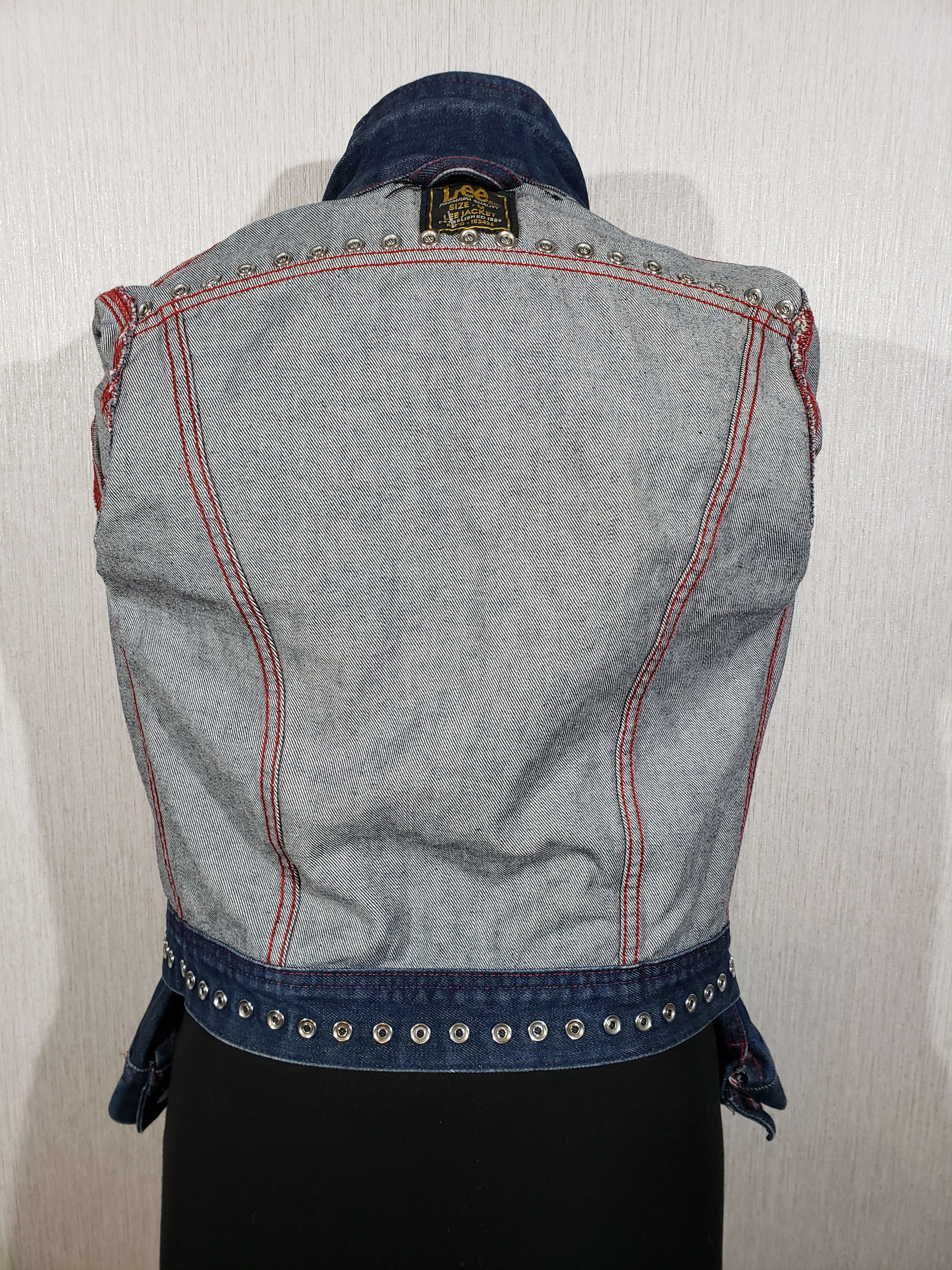 Lee Stylish women's denim jacket. Size M / US 6-8 / IT 42-44 - 7 Thumbnail