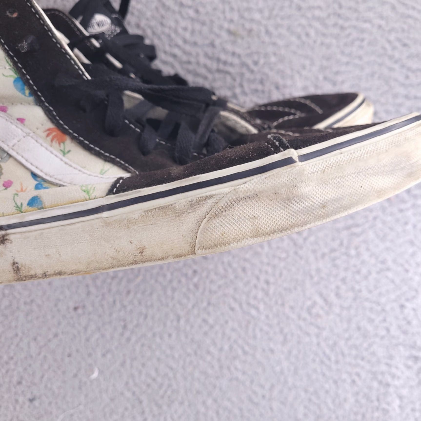 Vans Vans Shoes Mens 12 Sk8 Hi Floral Butterfly Mashmellow High Top Skate Casual White Sneaker Mens Size US L / EU 52-54 / 3 - 3 Thumbnail