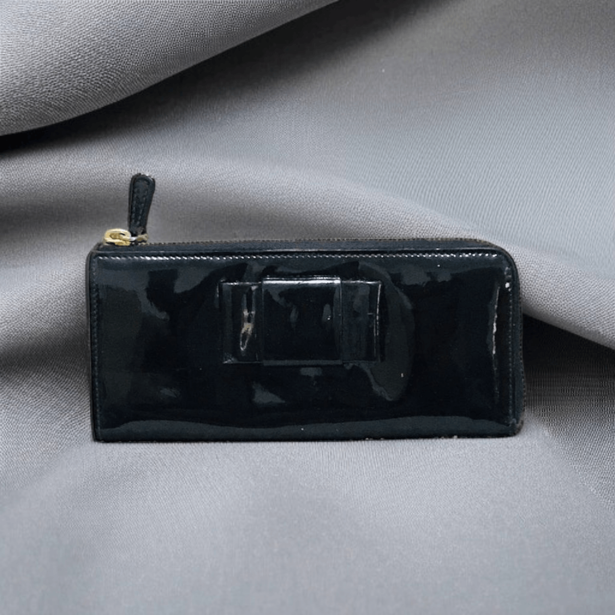 Miu Miu Miu Miu Leather Long Wallet Size ONE SIZE - 2 Thumbnail