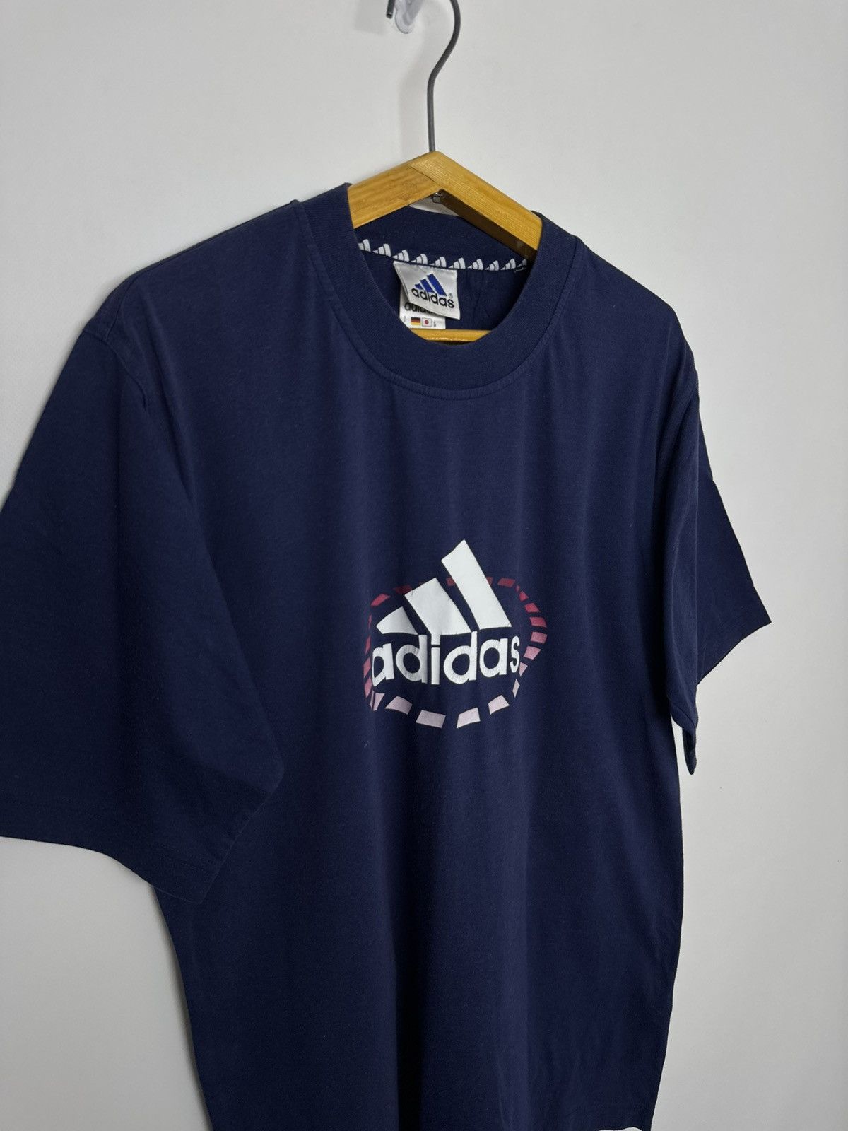 Adidas Vintage Adidas Big Logo T-Shirt 90’s Size US S / EU 44-46 / 1 - 6 Thumbnail