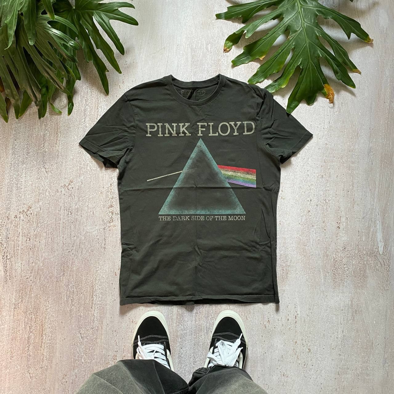 Band Tees VINTAGE Y2K PINK FLOYD BAND 1973 AMAZING FADED TEE 68 Size US M / EU 48-50 / 2 - 1 Thumbnail