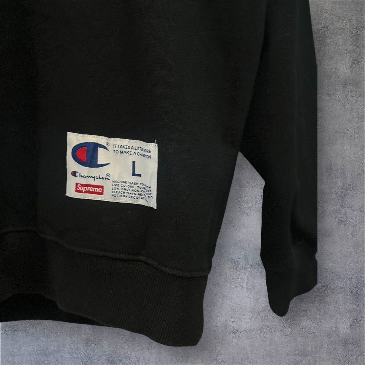 Champion × Supreme SUPREME X CHAMPION CREWNECK SIZE L Size US L / EU 52-54 / 3 - 3 Thumbnail