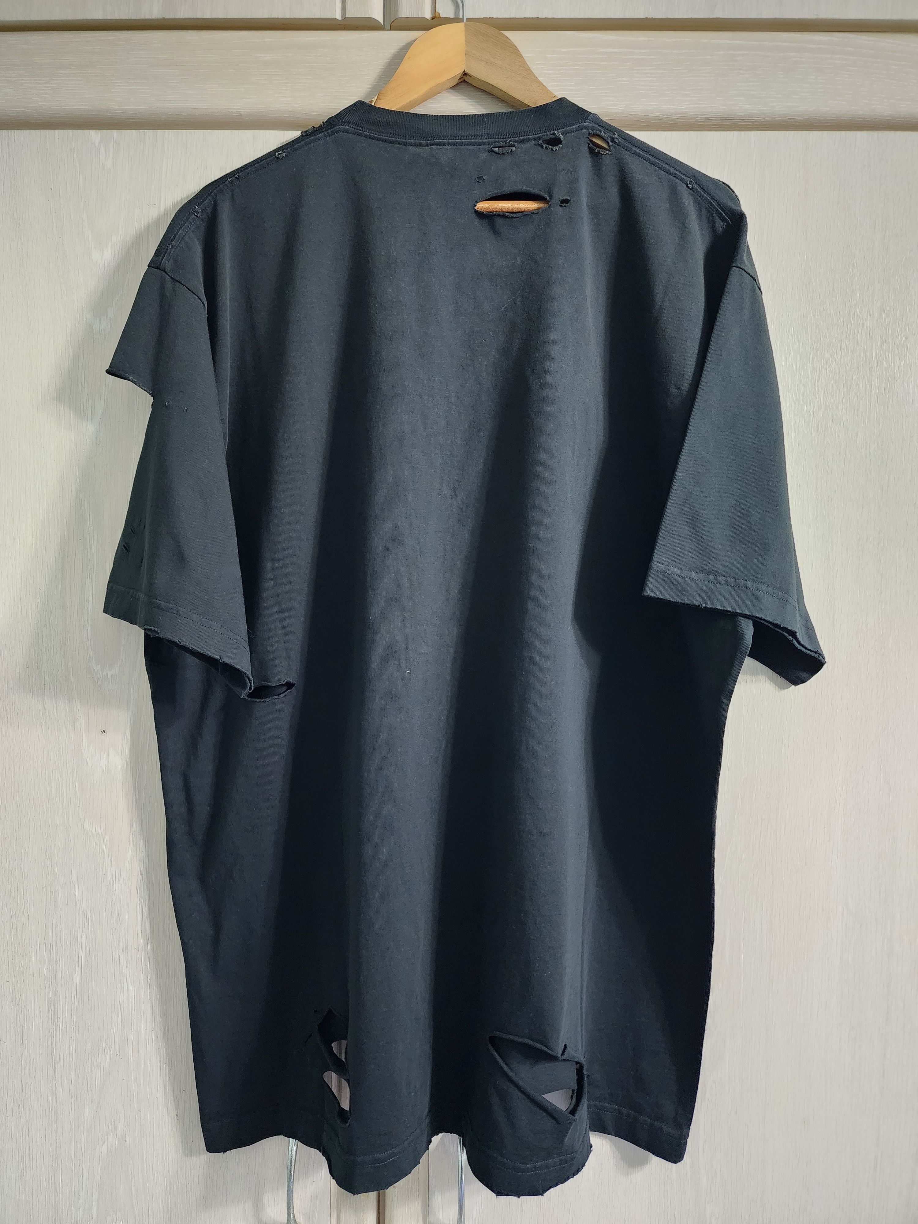 Balenciaga Caps Destroyed Flatground T-Shirt Size US S / EU 44-46 / 1 - 2 Thumbnail