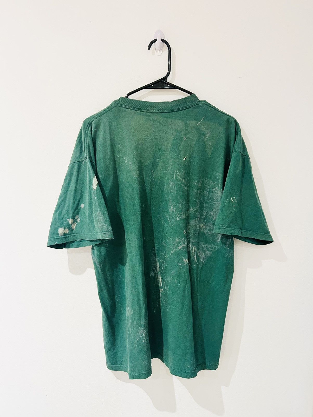 Vintage Vintage Trashed shake it baby tee Size US L / EU 52-54 / 3 - 2 Thumbnail