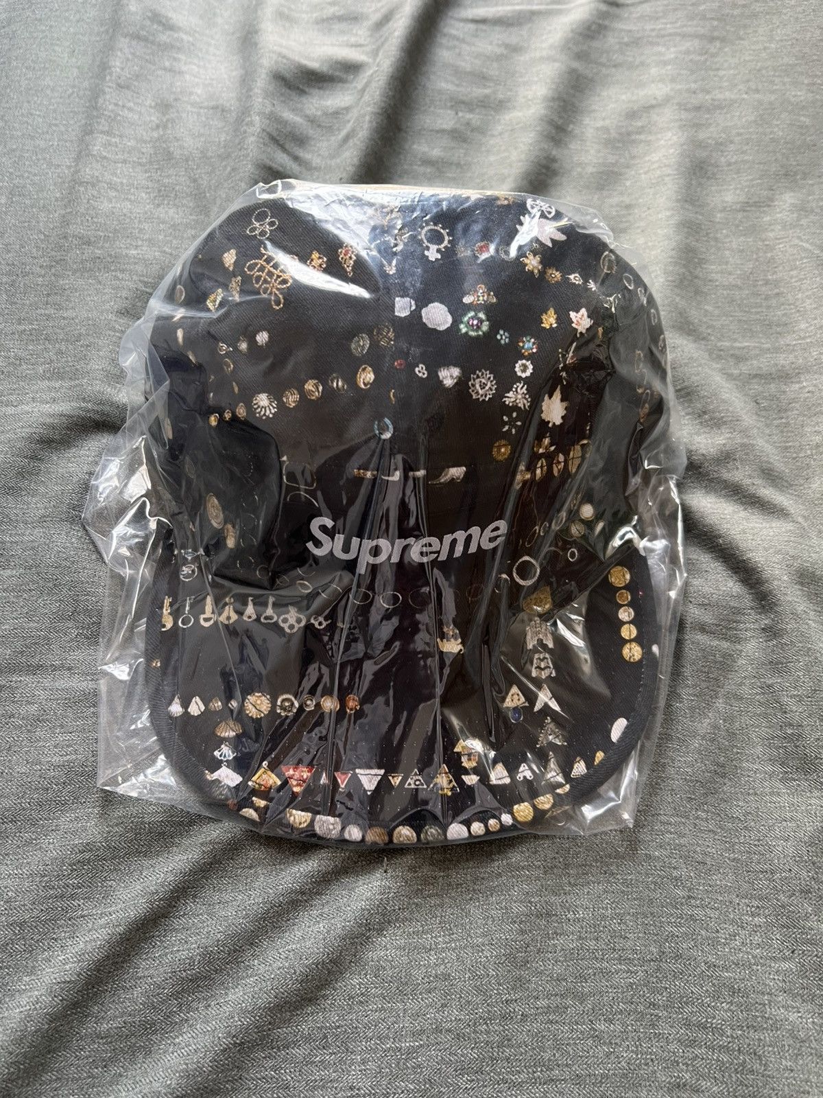 Supreme Supreme Mike Kelly Camp Cap Black Size ONE SIZE - 1 Thumbnail