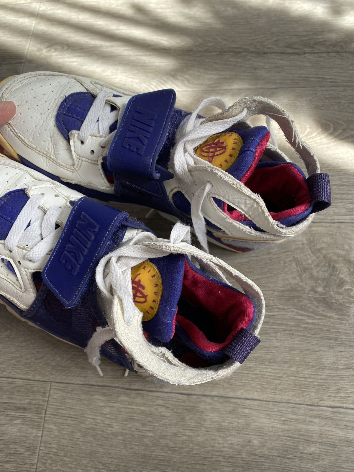 Nike 🫧NIKE AIR FLIGHT HUARACHE 1991 White Size US 8 / EU 41 - 15 Thumbnail