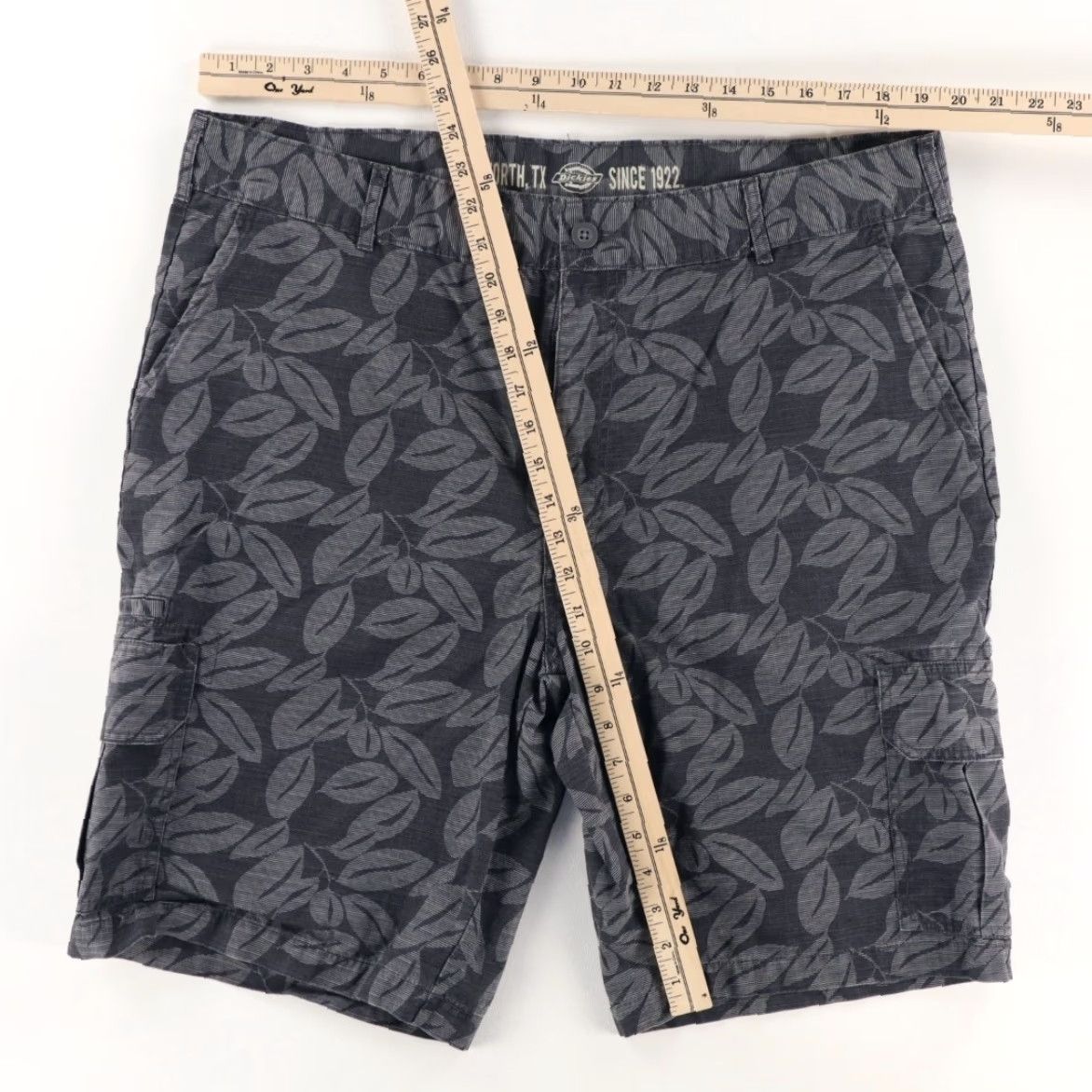 Dickies Dickies Leaf Print Cotton Ripstop Chino Shorts Charcoal Men's 40 Size US 40 / EU 56 - 3 Thumbnail