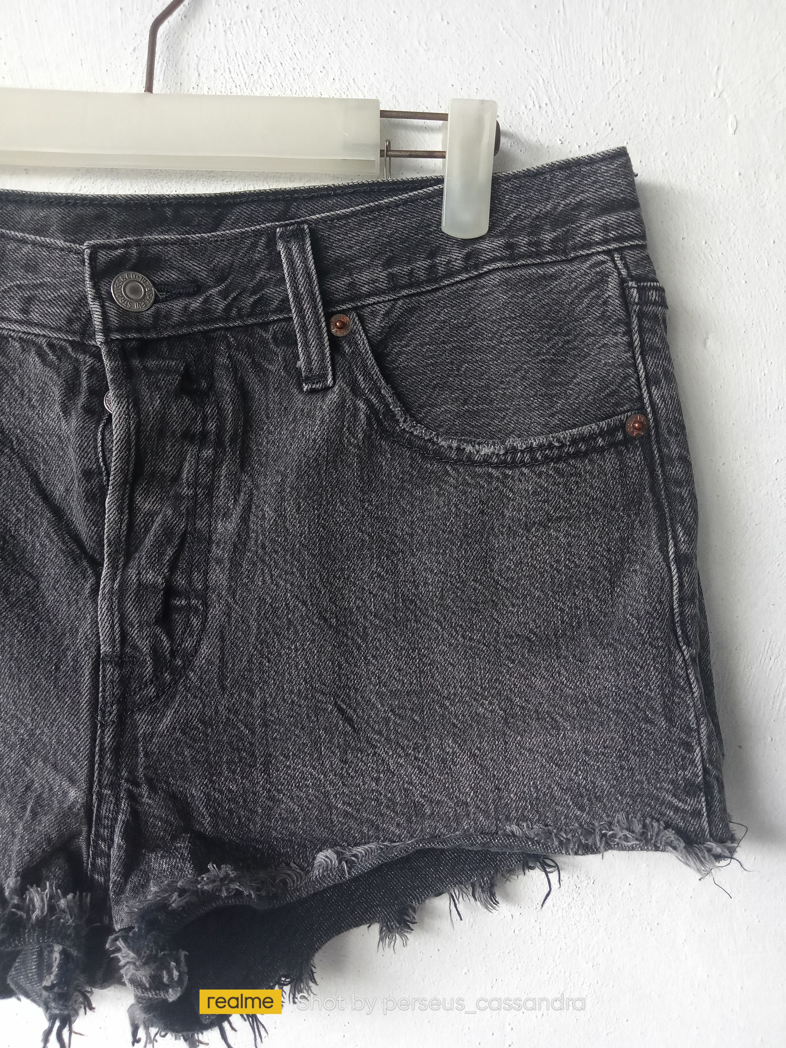 Levi's Levis Distressed Cut Off Short Denim Jeans Size 32" / US 10 / IT 46 - 2 Thumbnail