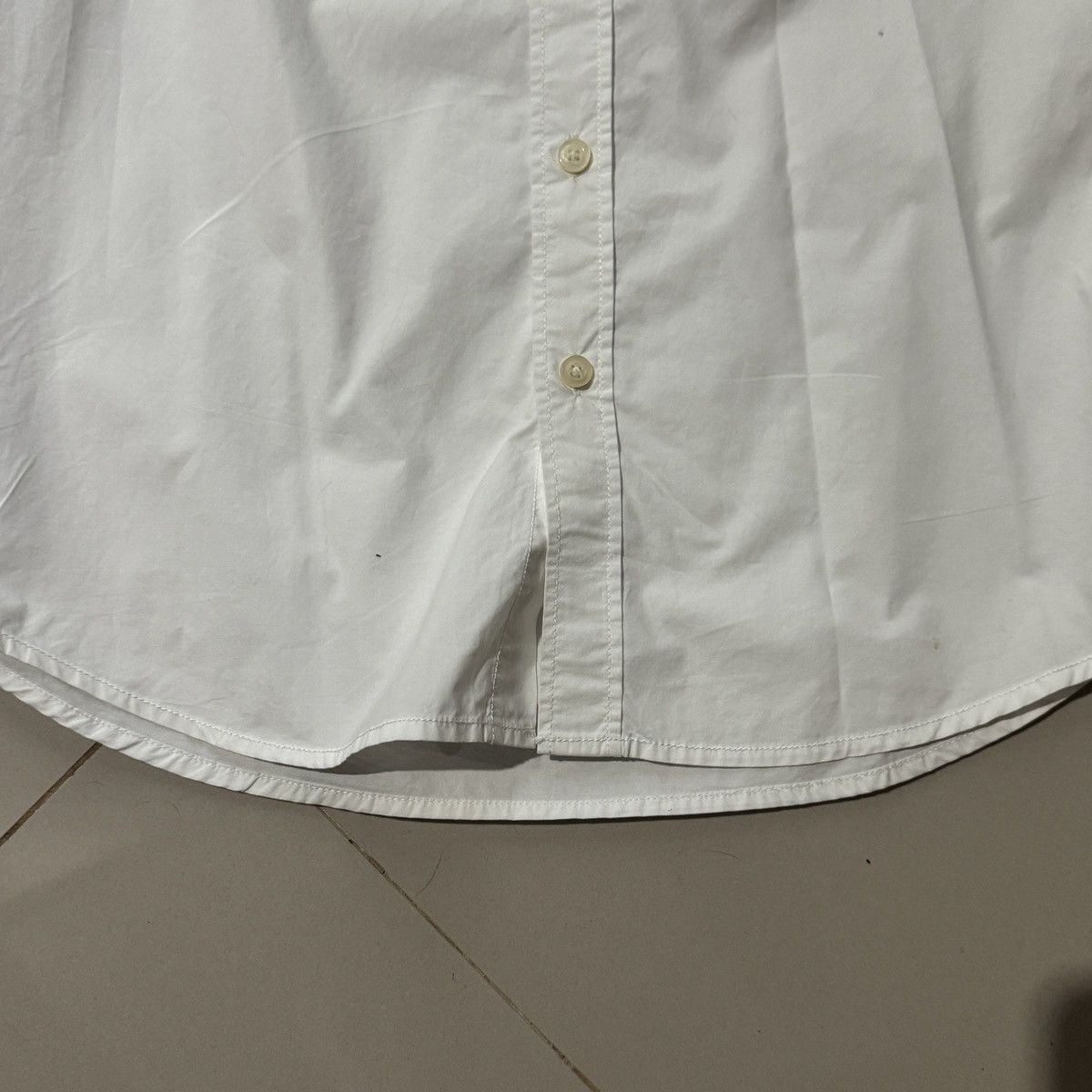 Neil Barrett DESIGNER NEIL BARRETT WHITE BUTTON UPS SHIRT Size US S / EU 44-46 / 1 - 5 Thumbnail