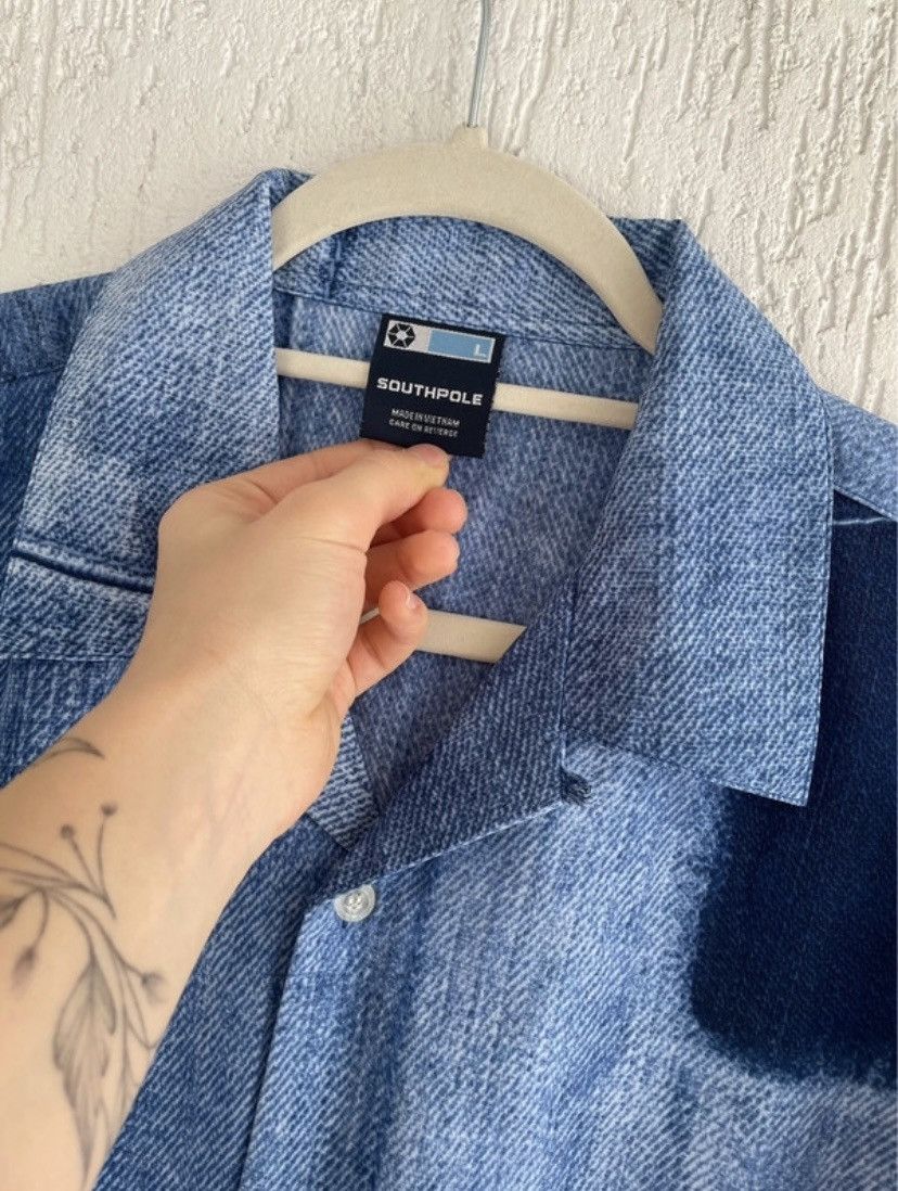 Southpole Vintage Southpole Hawaii shirt All print Denim Skate HipHop Size US L / EU 52-54 / 3 - 3 Thumbnail