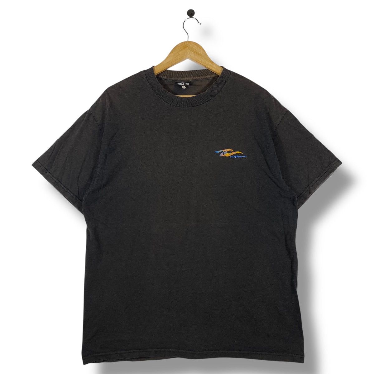 Vintage Vintage 90's T&C SURFBOARDS Faded Graphic Surf Tee Size US L / EU 52-54 / 3 - 3 Thumbnail