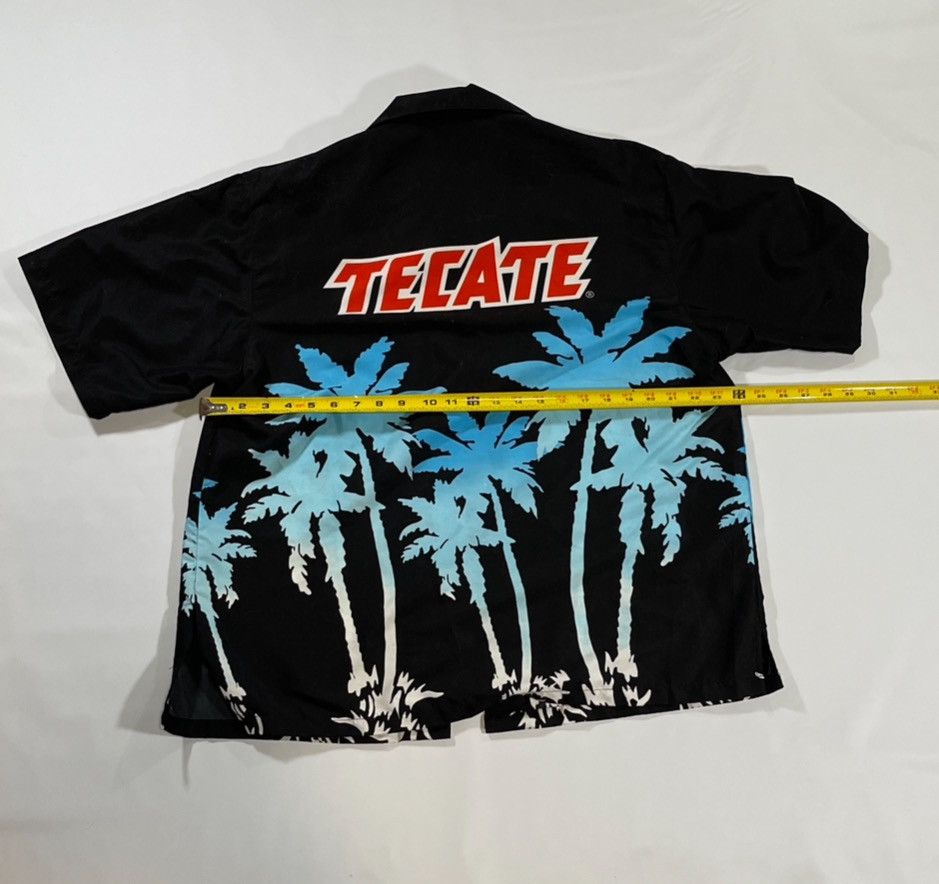 Vintage Vice City Tecate Beer Button up Size US XL / EU 56 / 4 - 1 Thumbnail
