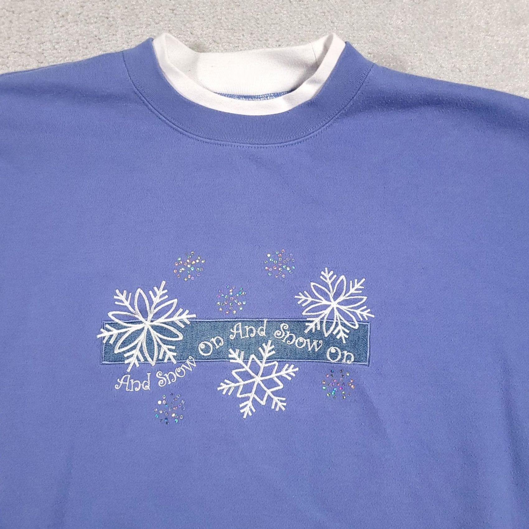 Vintage VINTAGE? No. Legacy Sportswear Sweatshirt Womens XL Purple Crewneck Snowflake Winter Pullover Size XL / US 12-14 / IT 48-50 - 3 Thumbnail