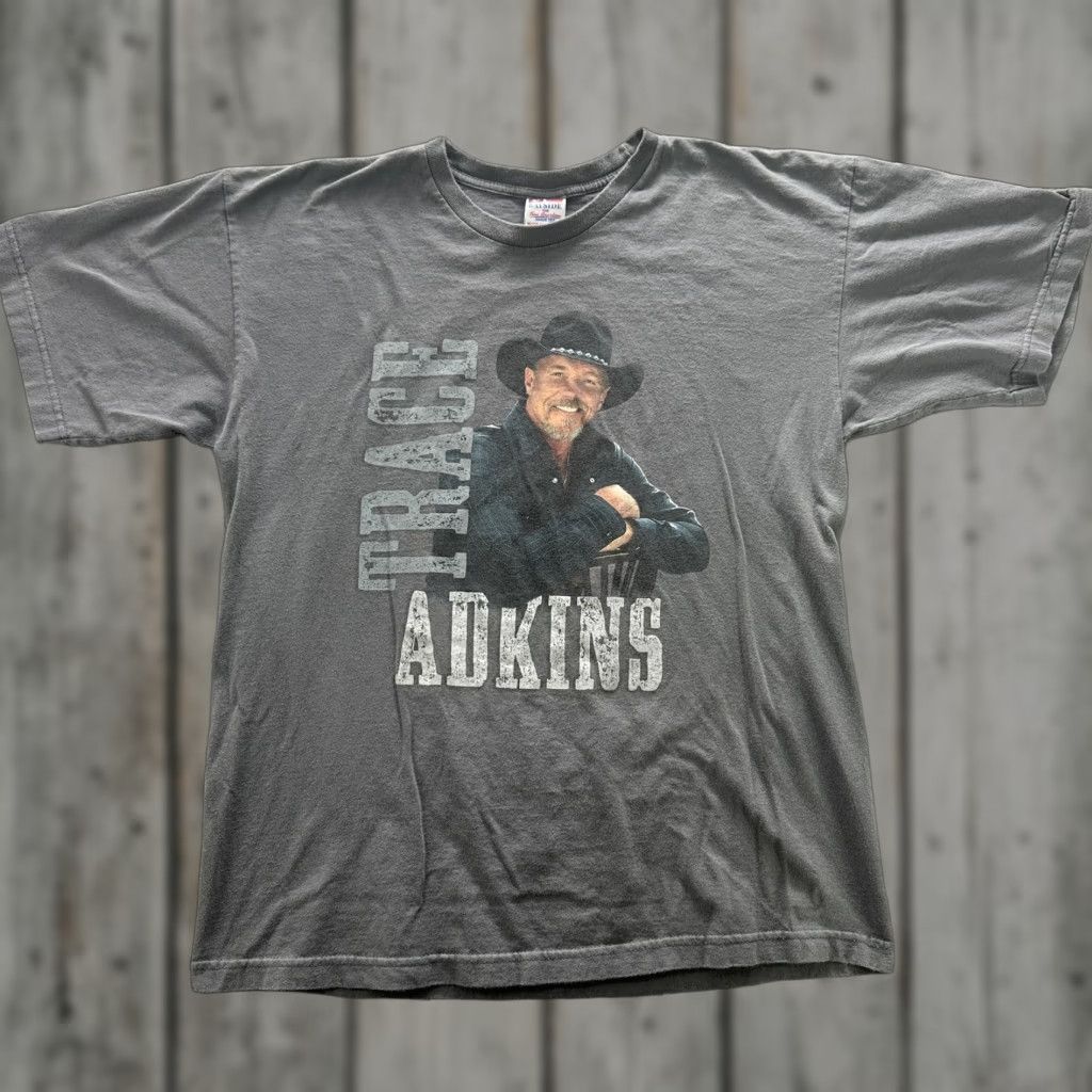 Vintage Trace Adkins Shirt Mens Large Gray 2017 Tour Bayside USA Concert Music T-Shirt Crew Neck Short Sleeve Size US L / EU 52-54 / 3 - 1 Thumbnail