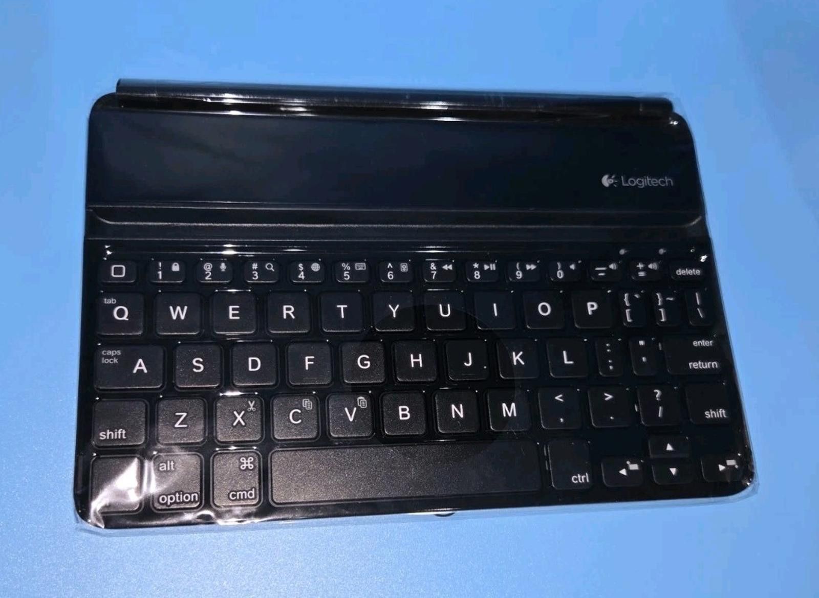 Other Logitech Ultraslim Keyboard, 10" Rechargeable for iPad Mini Size ONE SIZE - 1 Thumbnail