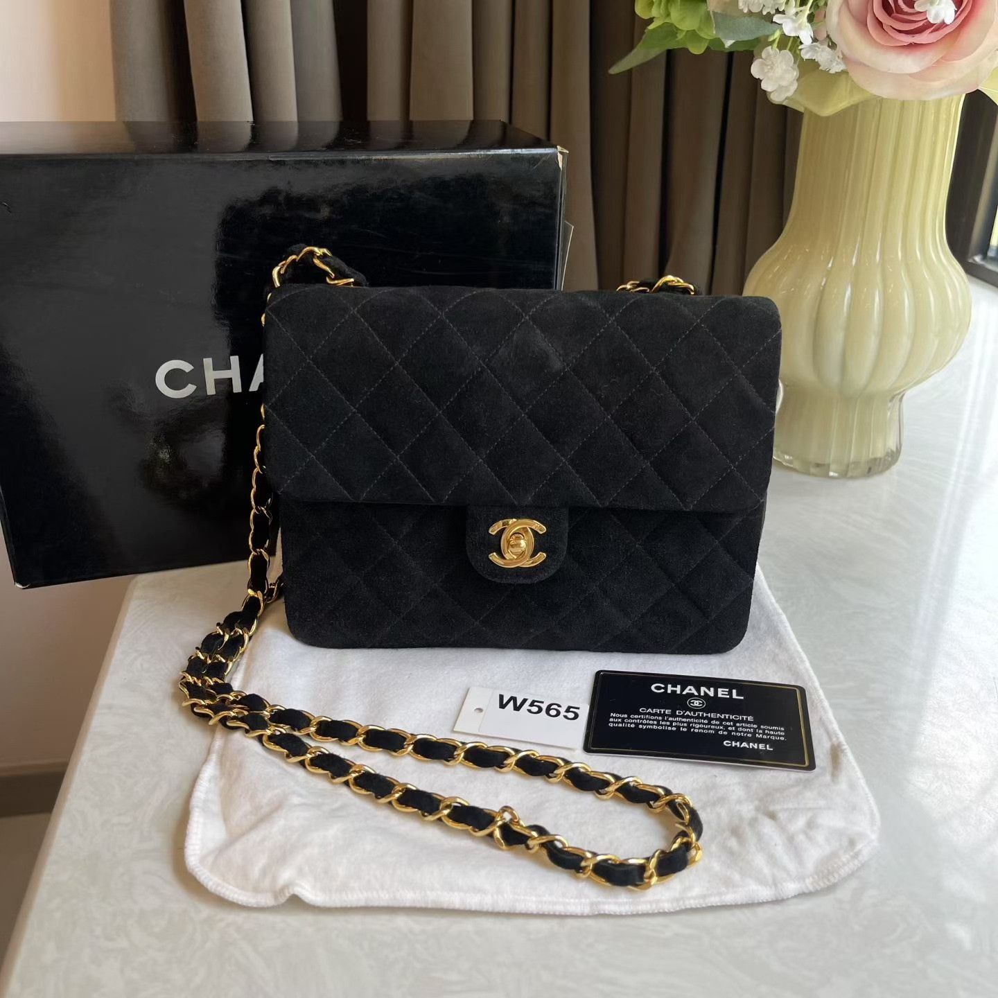 Chanel Pre-loved Bag Very good condition Size ONE SIZE - 1 Thumbnail