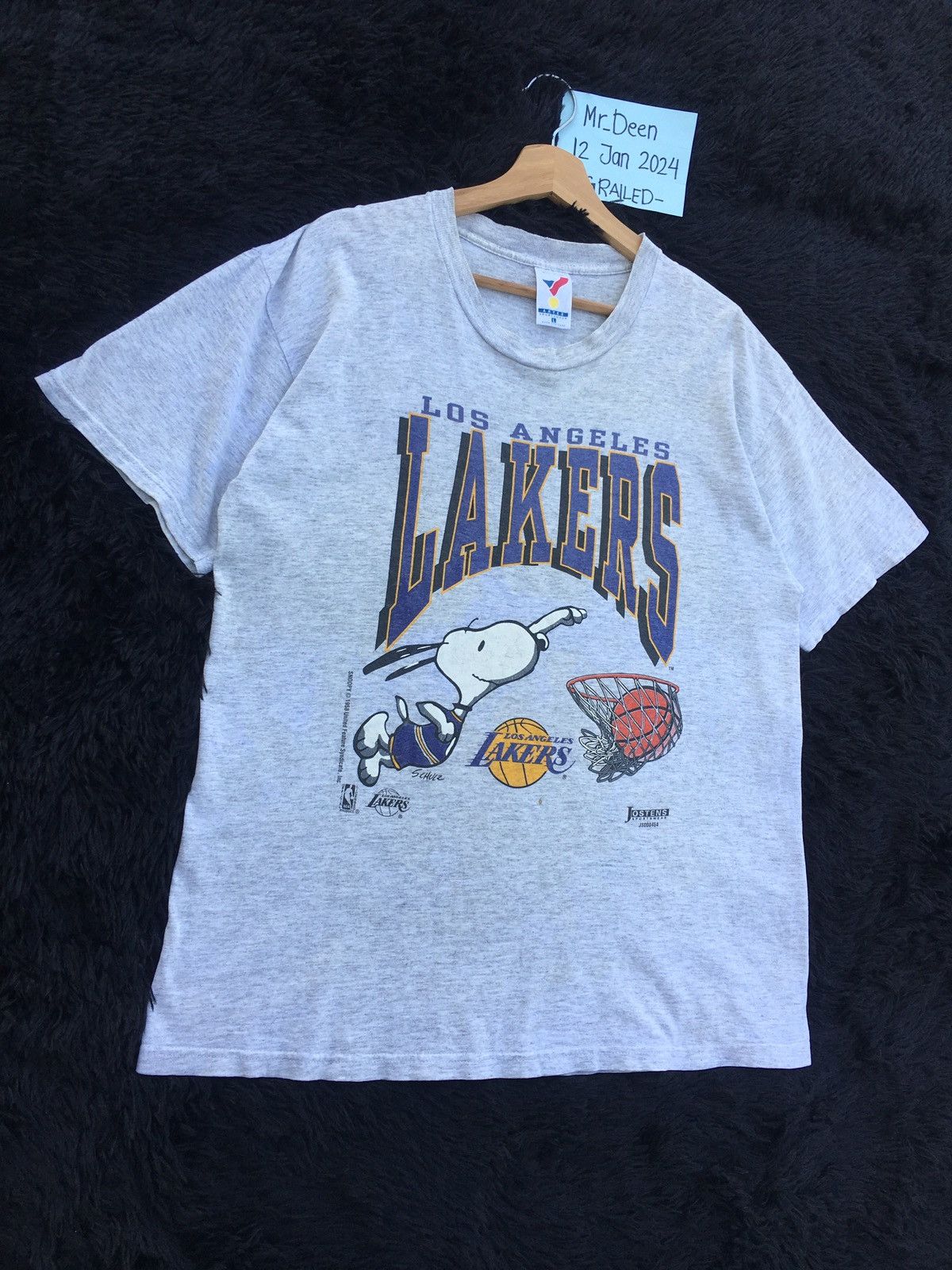 NBA Rare Vintage Los Angeles LAKERS Snoopy NBA Tee Size US L / EU 52-54 / 3 - 2 Thumbnail