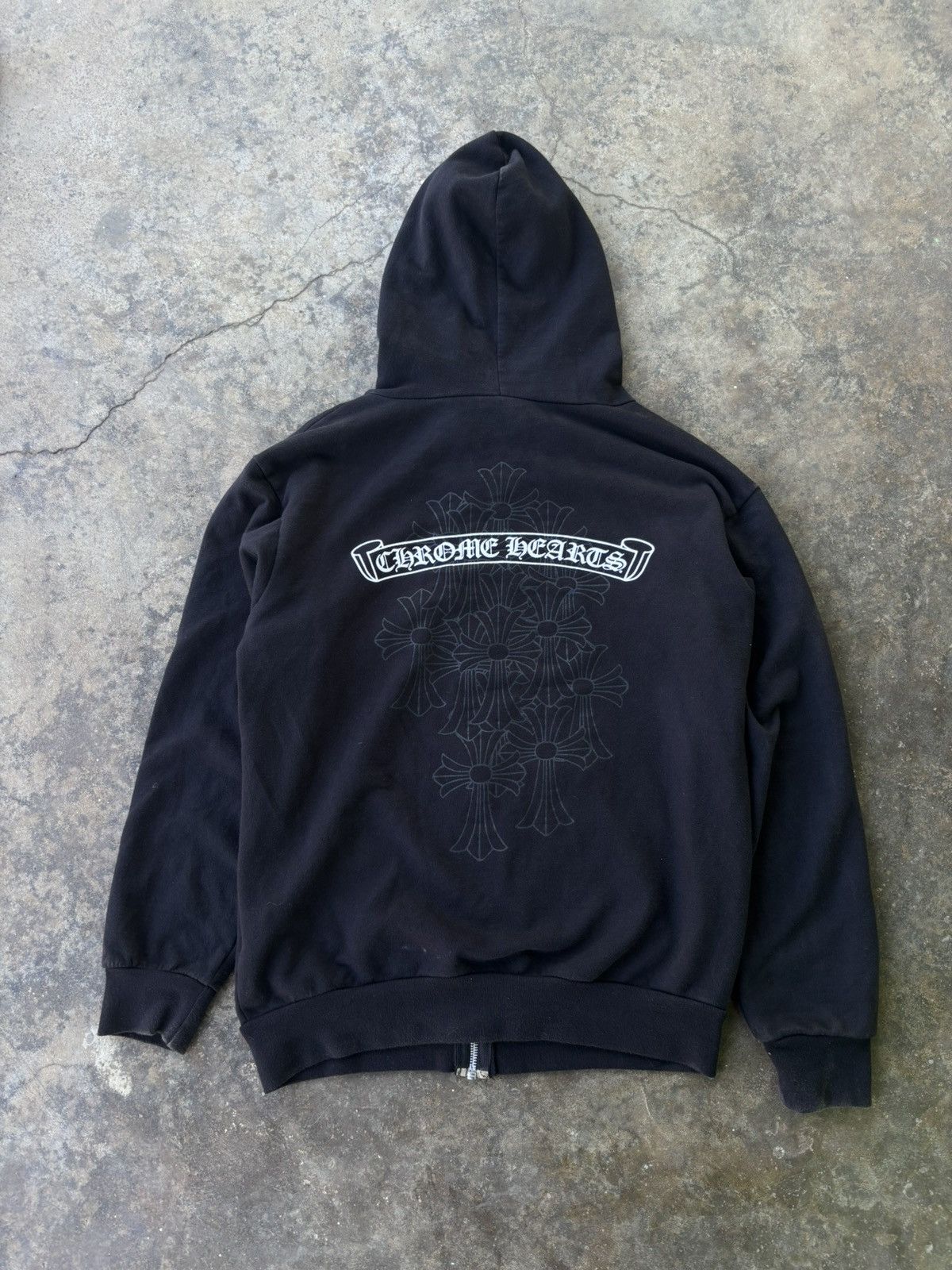 Chrome Hearts ❌SOLD OUT❌Chrome hearts cemetery Dagger ziphoodie black Size US M / EU 48-50 / 2 - 1 Thumbnail