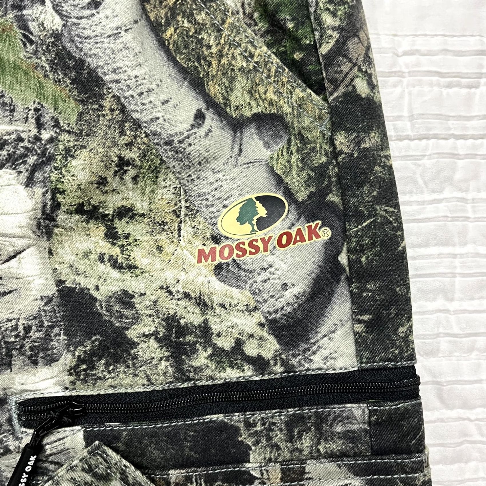 Vintage Mossy Oak Mens Cargo Pants Jeans 36x32 Camouflage Green Cotton Polyester Spandex Front Flat Cargo Pockets Regular Inseam 32" Mossy Oak Size US 33 - 4 Thumbnail