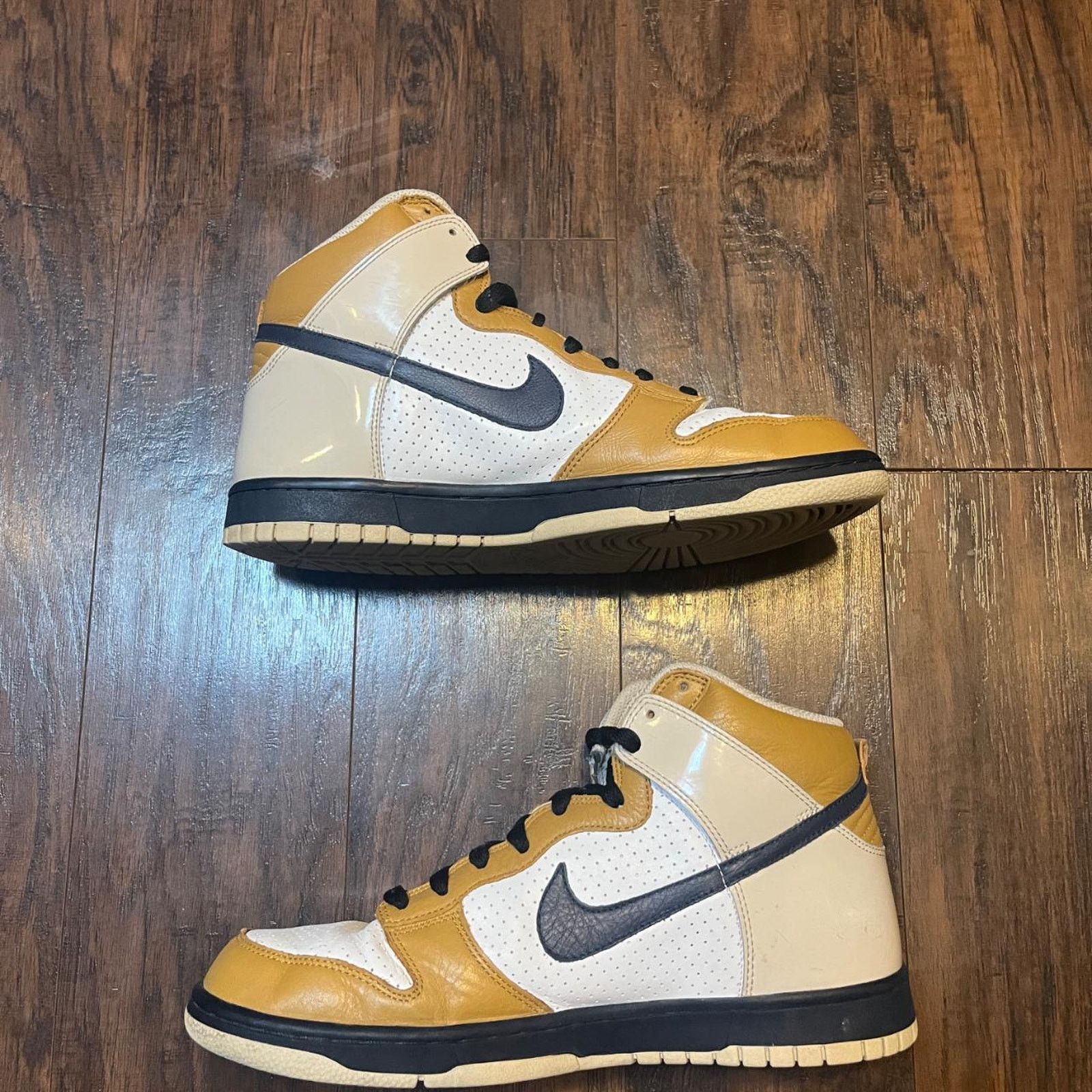 Nike 2007 Nike Bo Jackson Medicine Ball Dunk High Sneakers Size US 10.5 / EU 43-44 - 2 Thumbnail