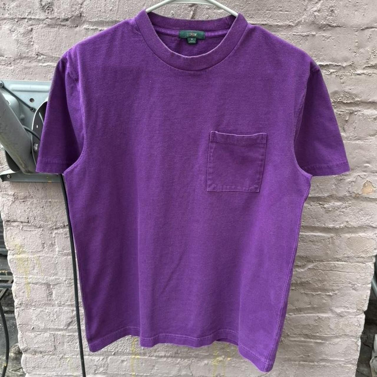 J.Crew Vintage 90s J.Crew Solid Purple Pocket T-Shirt Size US S / EU 44-46 / 1 - 1 Thumbnail