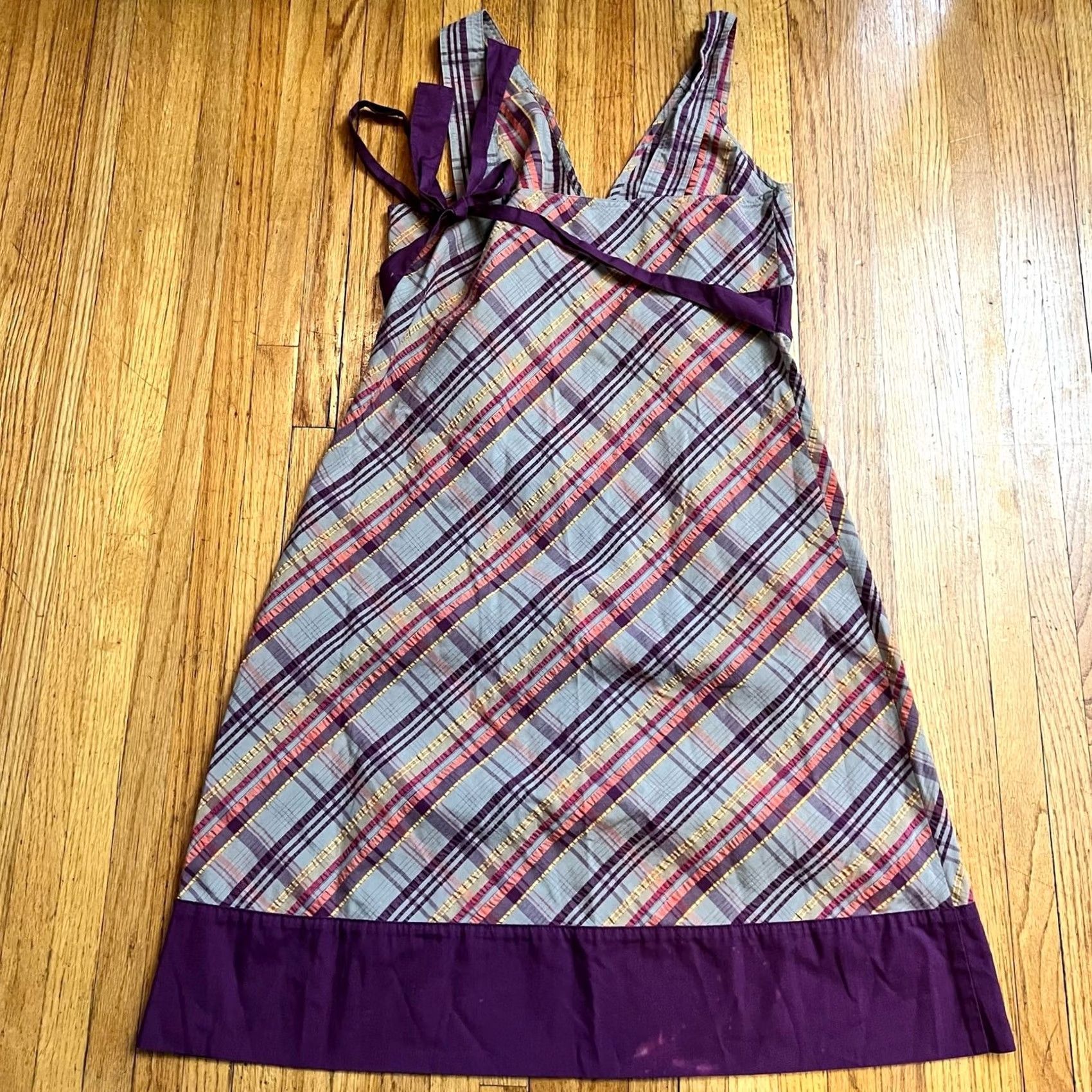 Patagonia Patagonia Dress Womens 10 Mini Plaid Seersucker Netty Purple Short Size 10 Womens Size L / US 10 / IT 46 - 3 Thumbnail