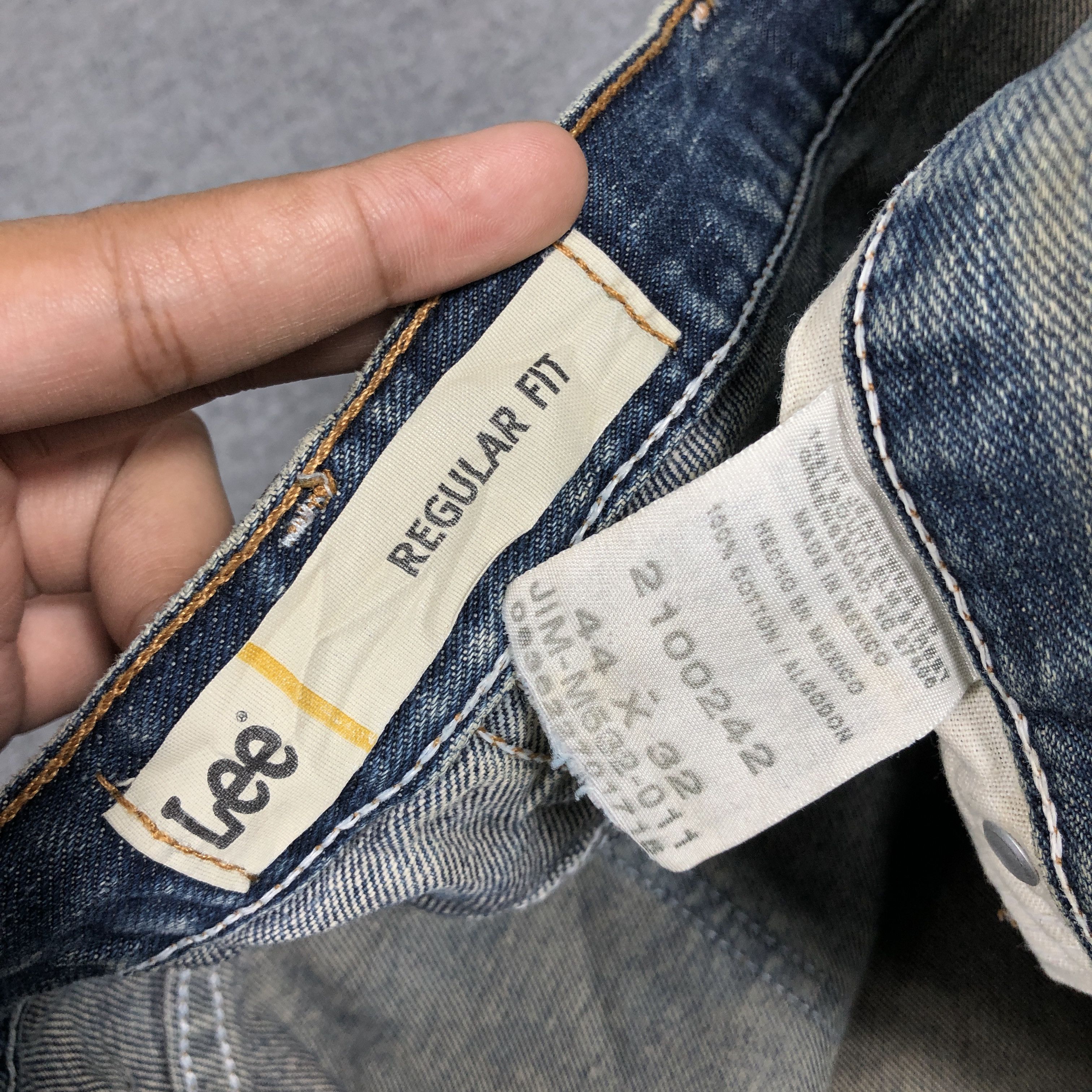 Lee × Vintage Vintage Lee Regular Fit Jeans L1039 Size US 44 / EU 60 - 9 Thumbnail
