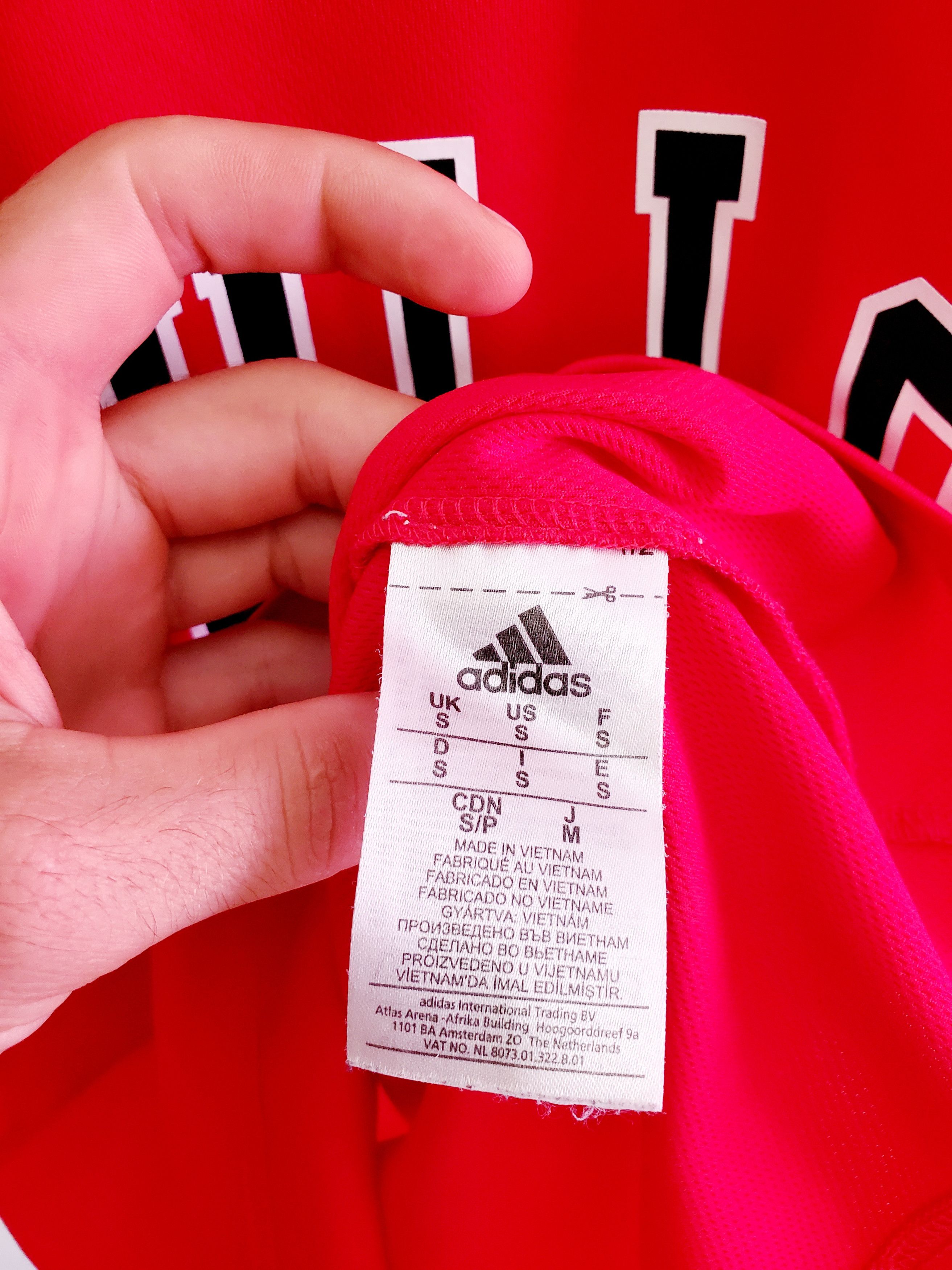 Adidas × NBA NBA Chicago Bulls Dwyane Wade Jersey perfect condition S Size US S / EU 44-46 / 1 - 7 Thumbnail