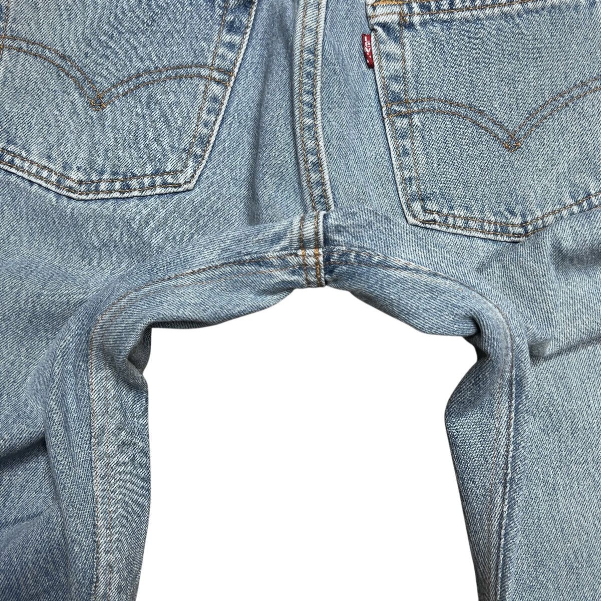 Levi's Vintage 1990s Levi’s 501 Button Fly Made In USA Denim Jeans Size 26" / US 2 / IT 38 - 13 Thumbnail