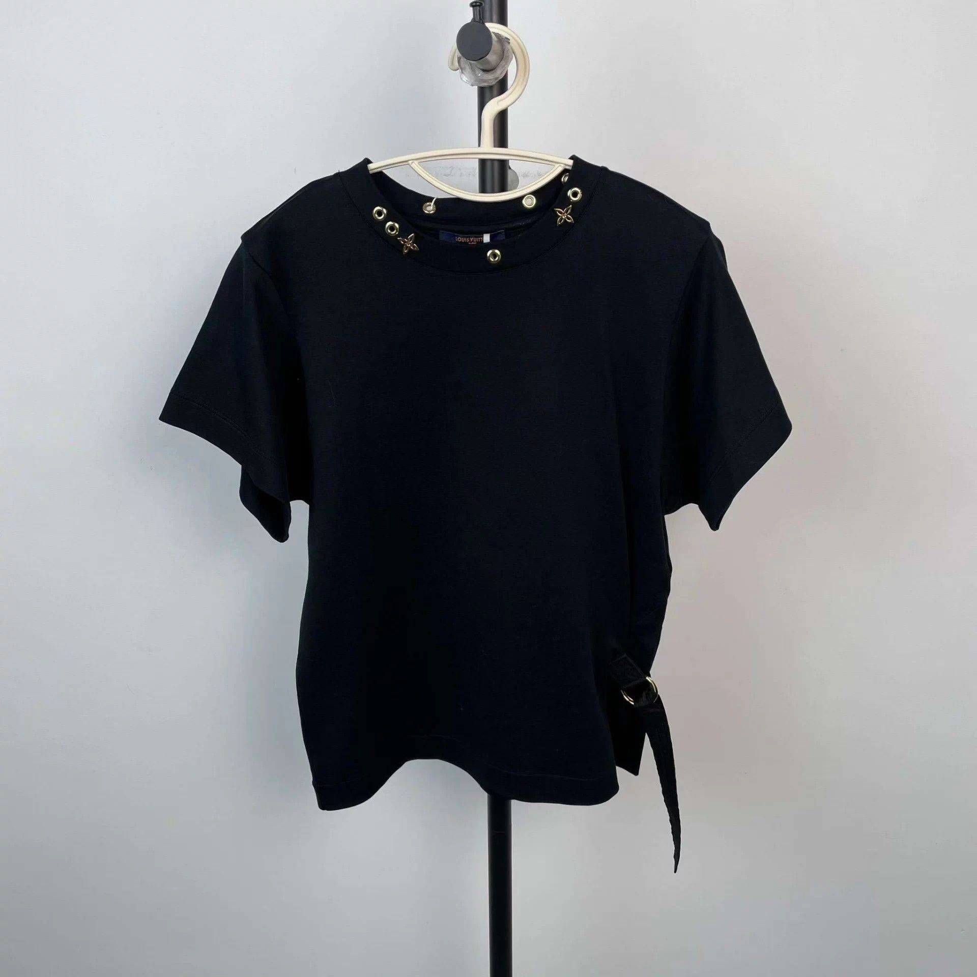 Louis Vuitton LV short-sleeve black Size XS / US 0-2 / IT 36-38 - 1 Thumbnail
