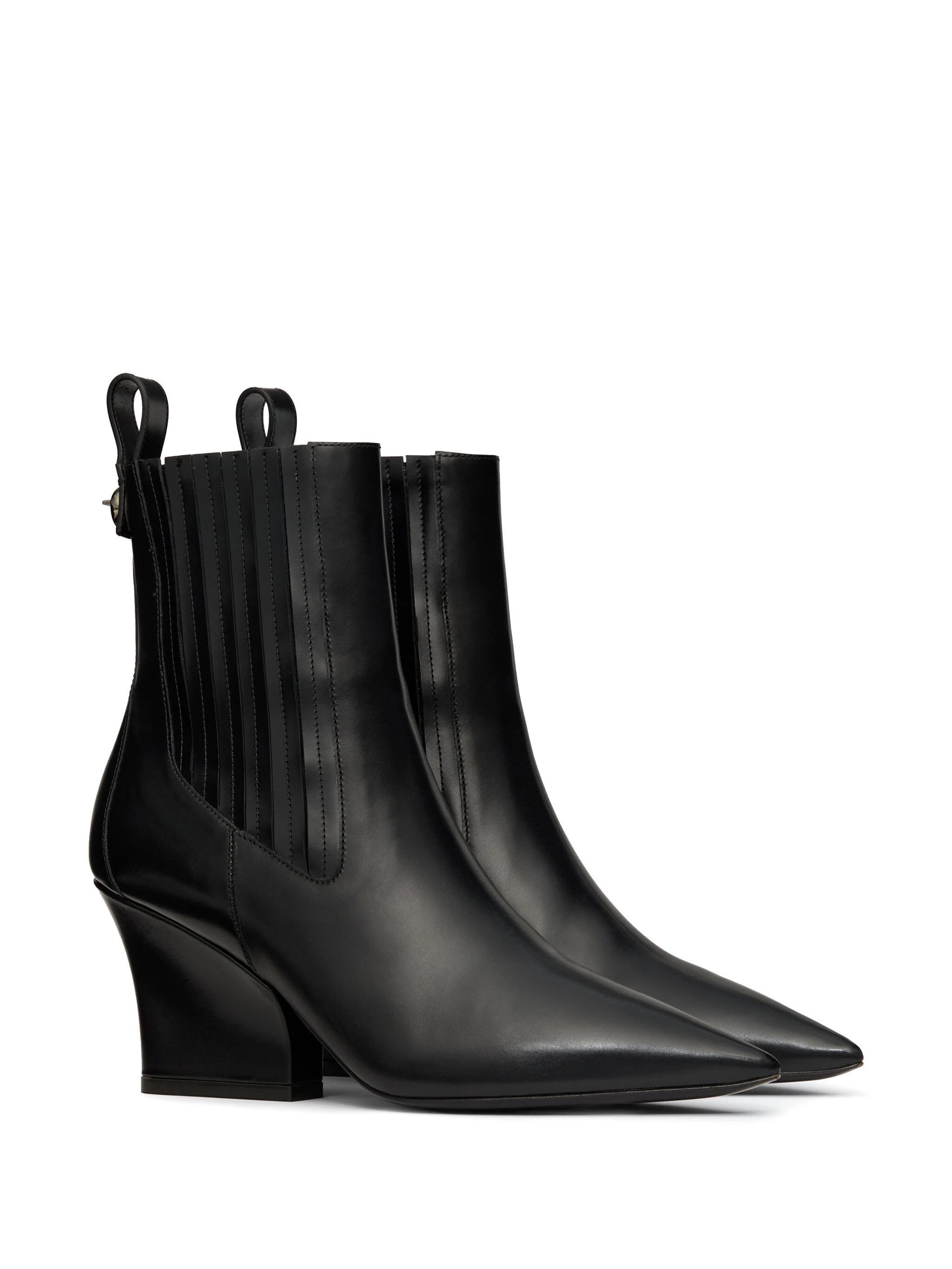 o1s22i1n0924 Vlogo Locker Beatle Boots in Black