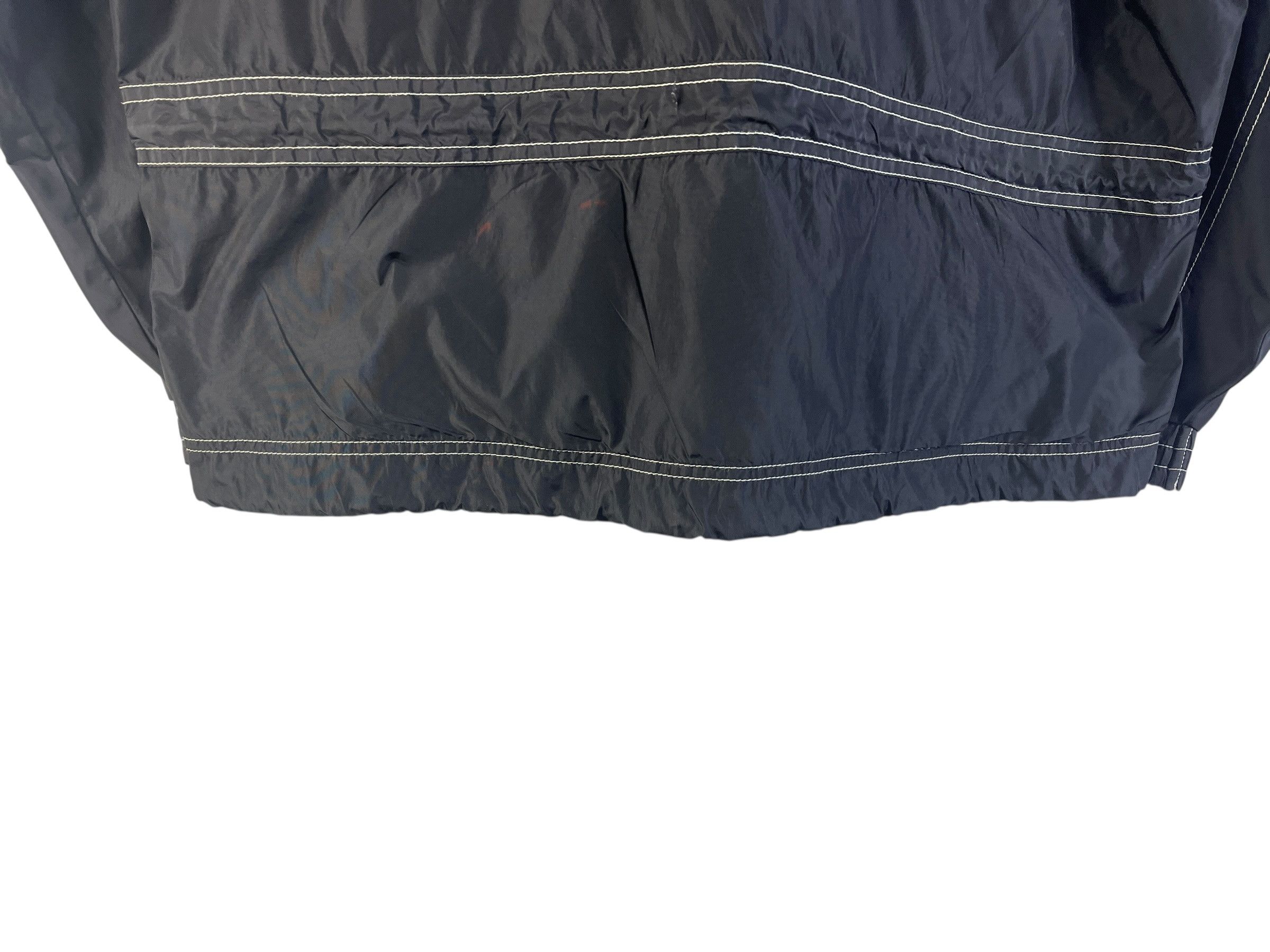 Levi's Vintage Levi’s Y2K Pullover Windbreaker Anorak Jacket Size US L / EU 52-54 / 3 - 9 Thumbnail