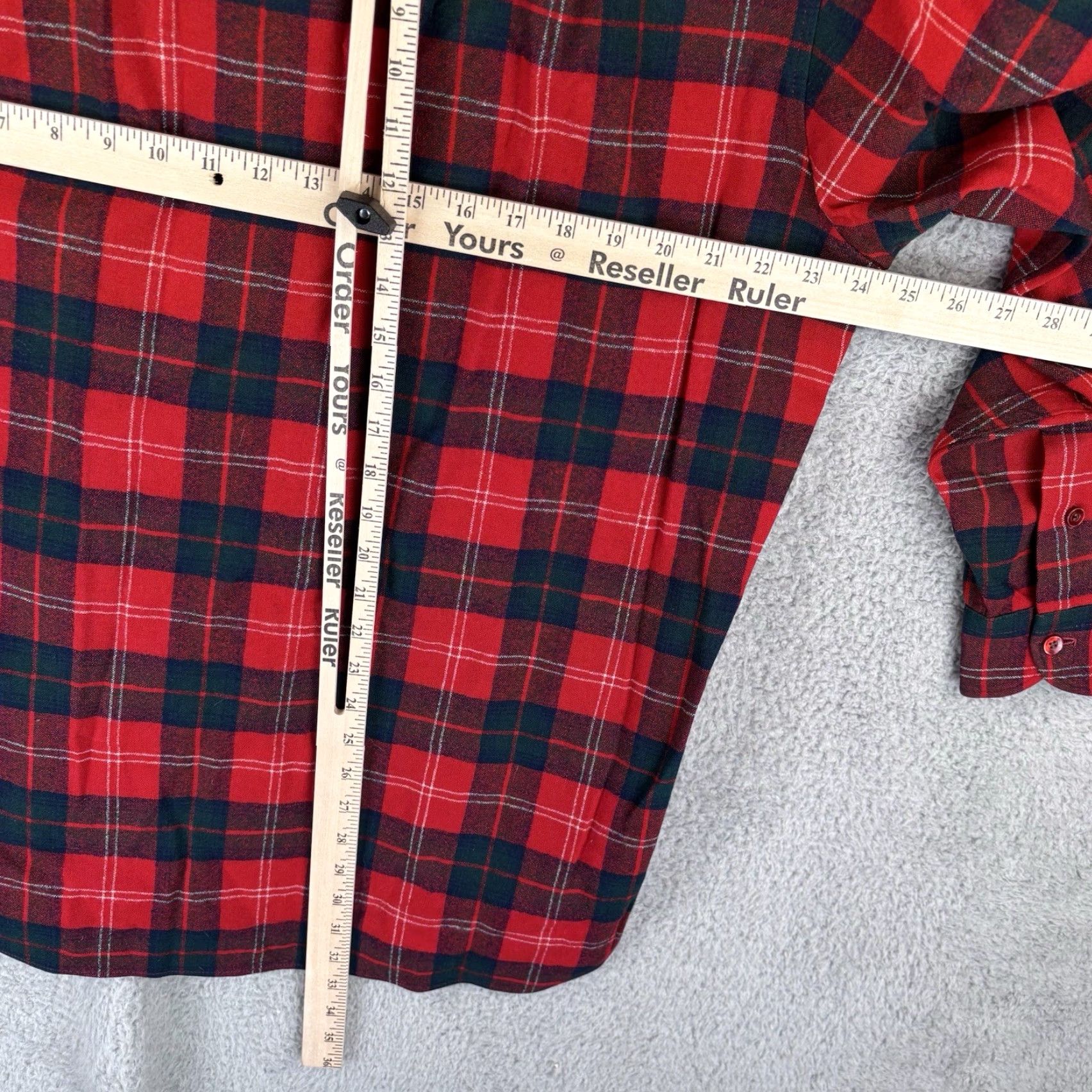 Pendleton VINTAGE Pendleton Shirt Mens L Red Navy Plaid Wool Flannel Button-Up Casual Workwear 70s Size US L / EU 52-54 / 3 - 7 Thumbnail
