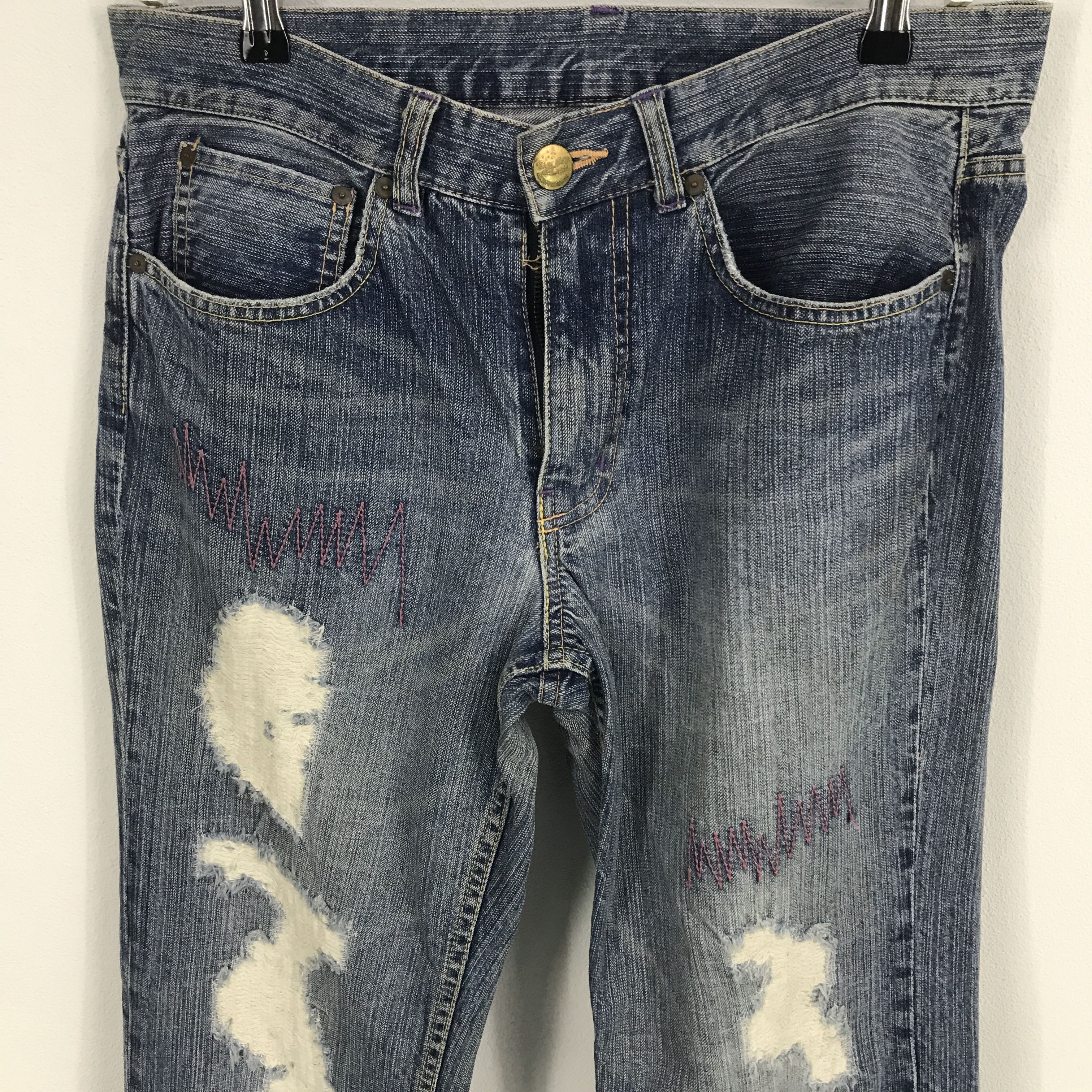 Japanese Brand × Takeo Kikuchi Rare Takeo kikuchi distressed denim Jeans Size US 33 - 2 Thumbnail