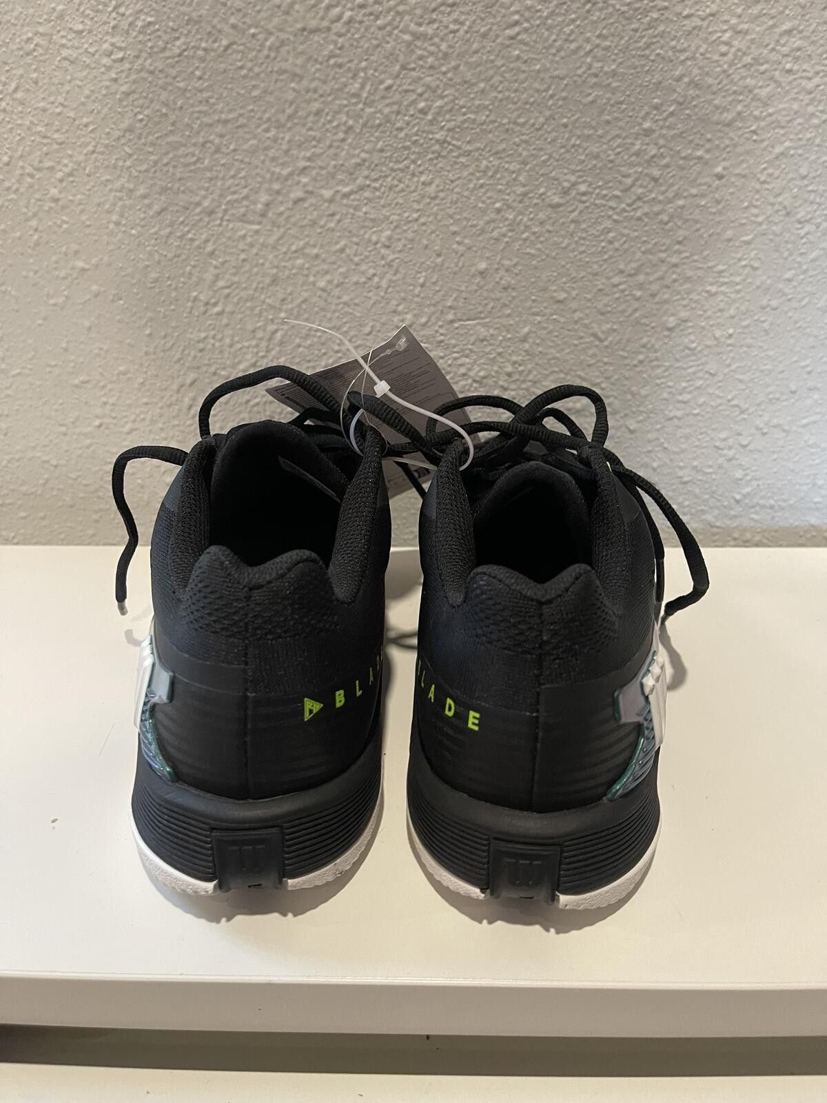 Wilson Wilson Black Athletic Shoes with Green and White Accents Size ONE SIZE - 3 Thumbnail