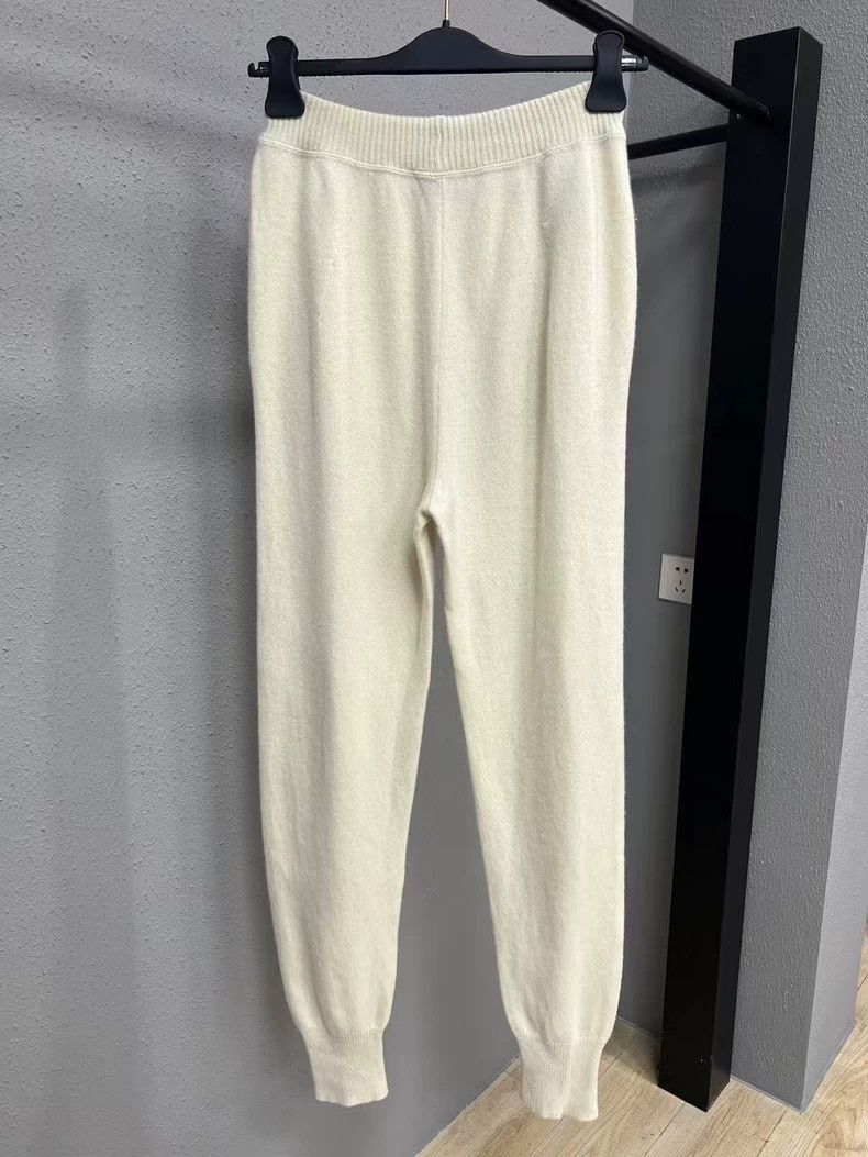 Fendi Fendi Cream Logo Cashmere Sweatpants Size US 38 / EU 54 - 2 Thumbnail