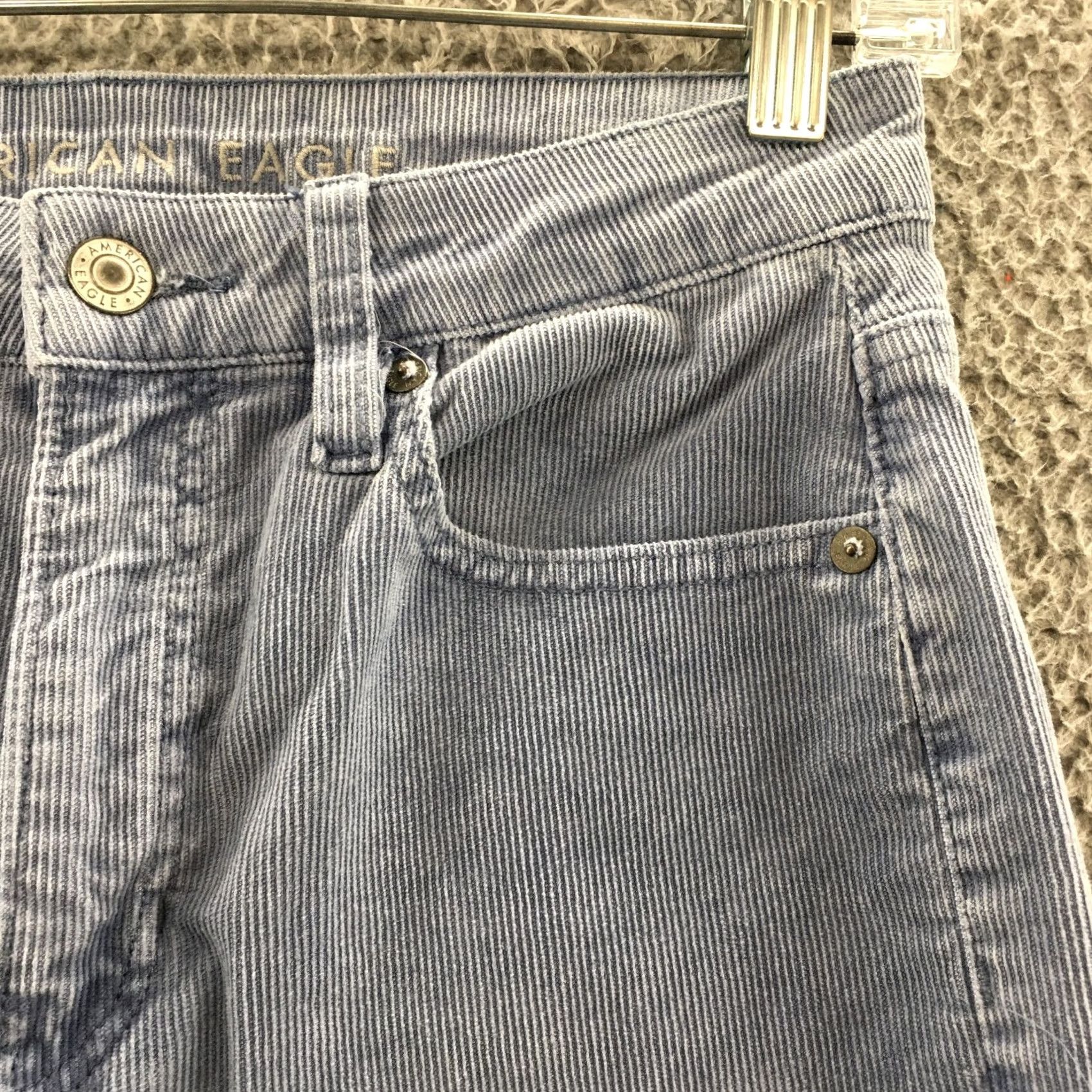 American Eagle Outfitters American Eagle Mom Straight Corduroy Pants Women 2S Blue Button Straight Womens 28in Waist 25.5in Inseam Corduroy Pants Blue Button Size 26" / US 2 / IT 38 - 5 Thumbnail