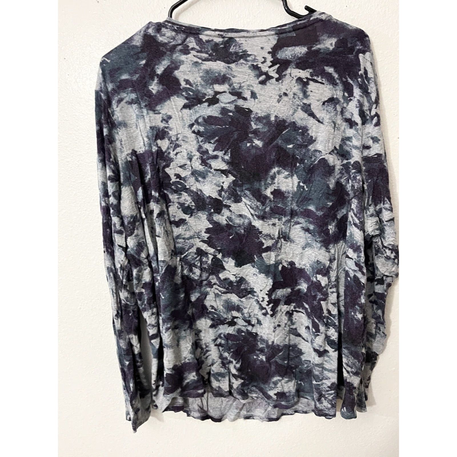 Vintage Simply Vera Wang Woman's Knit Top Hi Low Hem Bell Sleeve Floral 3X Blue Round Neck Plus Size Womens Blouse Size XXL / US 16-18 / IT 52-54 - 3 Thumbnail
