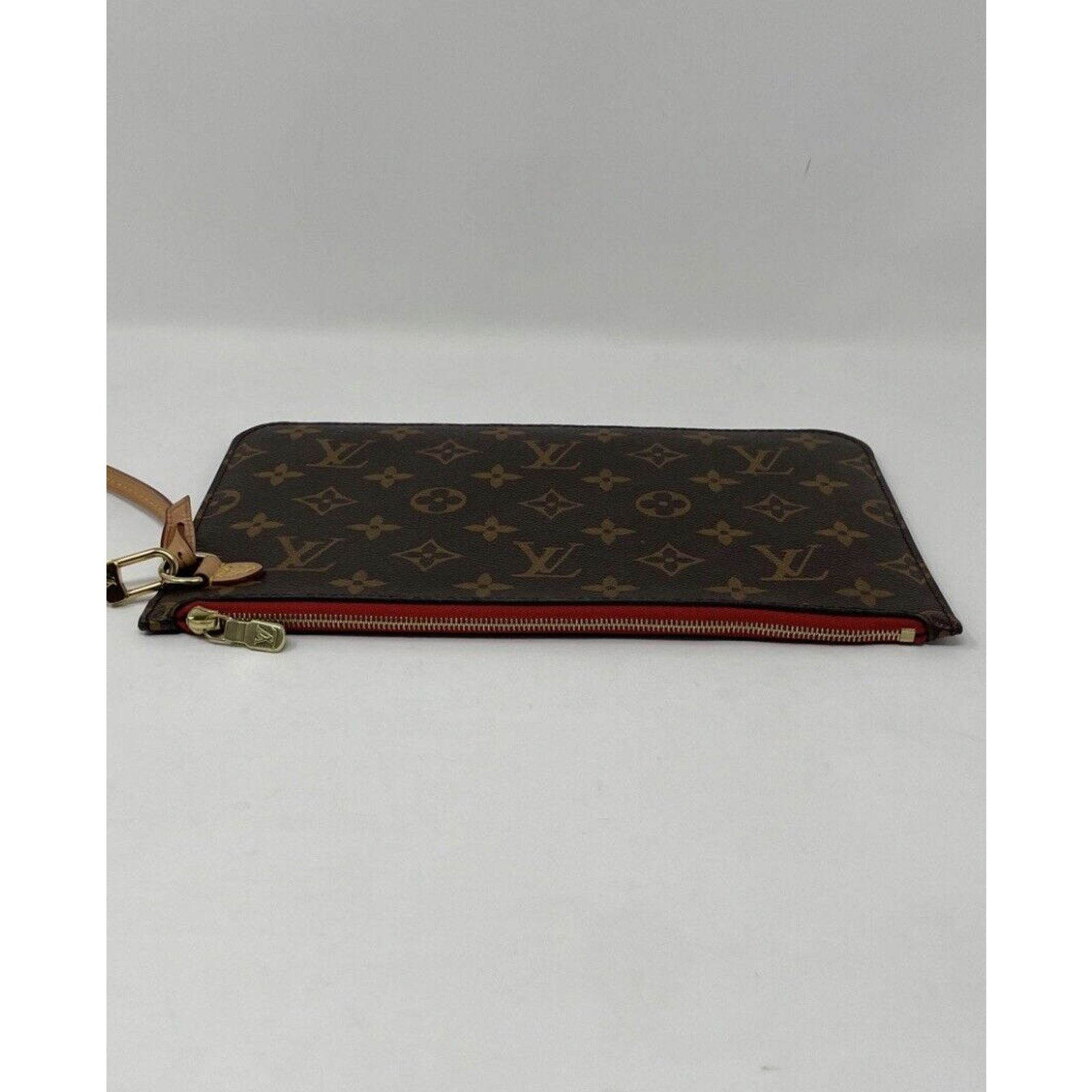 Louis Vuitton Louis Vuitton Cherry Red Monogram Neverfull Pochette Cerise Size ONE SIZE - 6 Thumbnail
