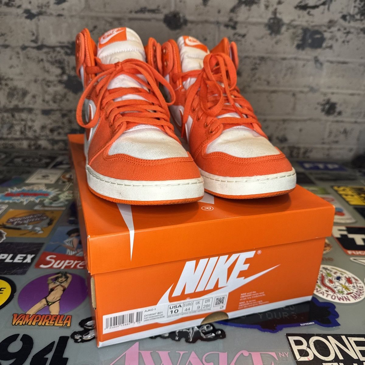 Nike Air Jordan 1 Retro AJKO Rush Orange Sz 10 OG Box Size US 10 / EU 43 - 8 Thumbnail