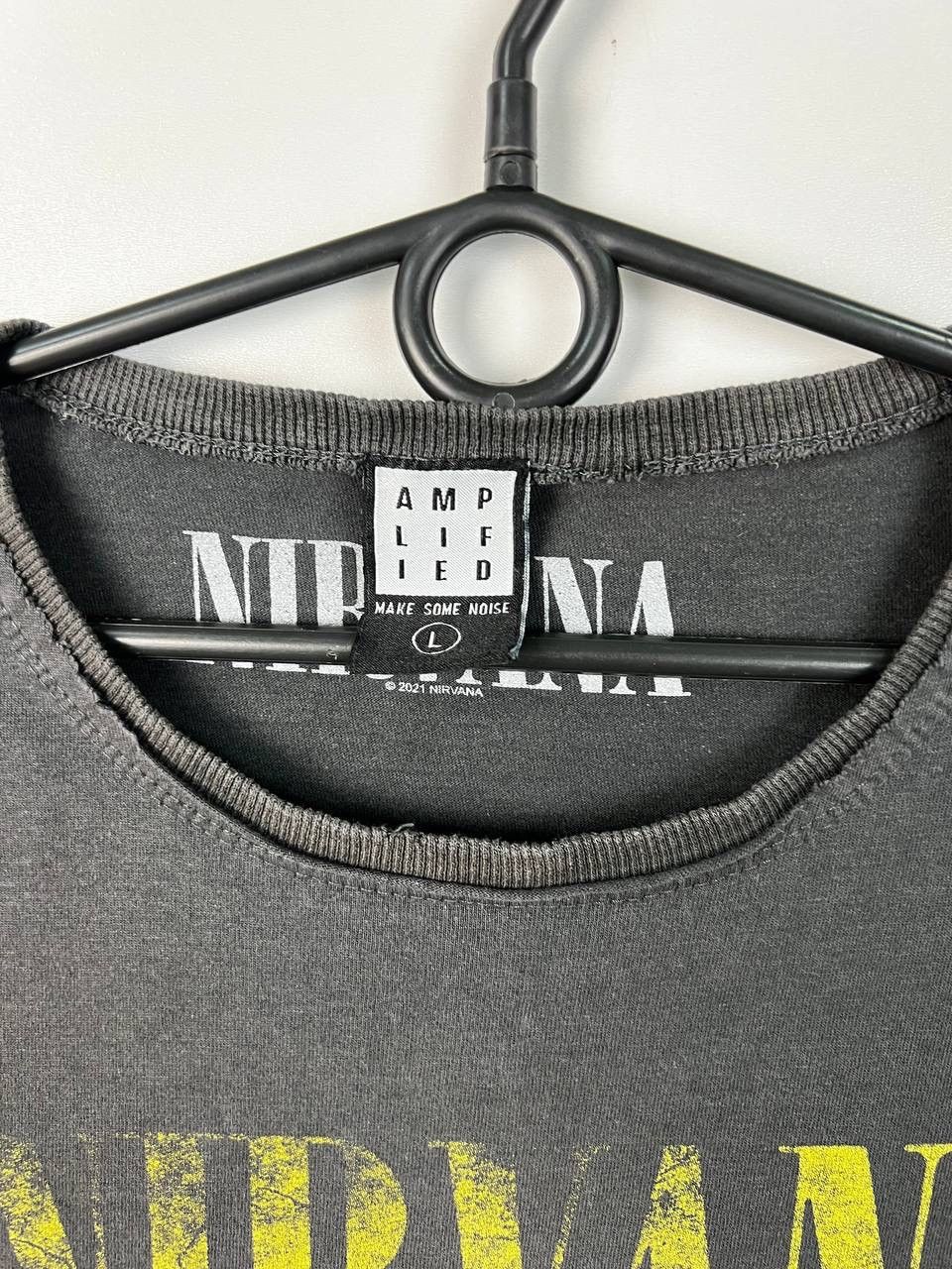 Nirvana × Vintage Nirvana In Uetro band vintage t-shirts size L Size US L / EU 52-54 / 3 - 6 Thumbnail
