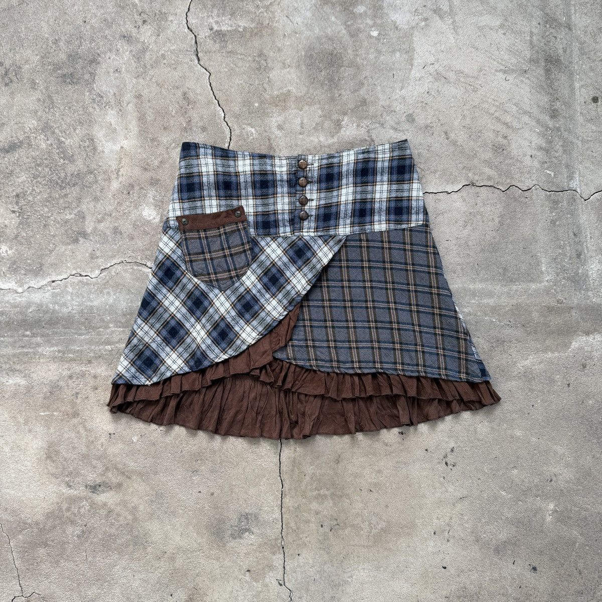 Japanese Brand Motivi Italy one-of-a-kind patchwork skirt Size 27" / US 4 / IT 40 - 1 Thumbnail