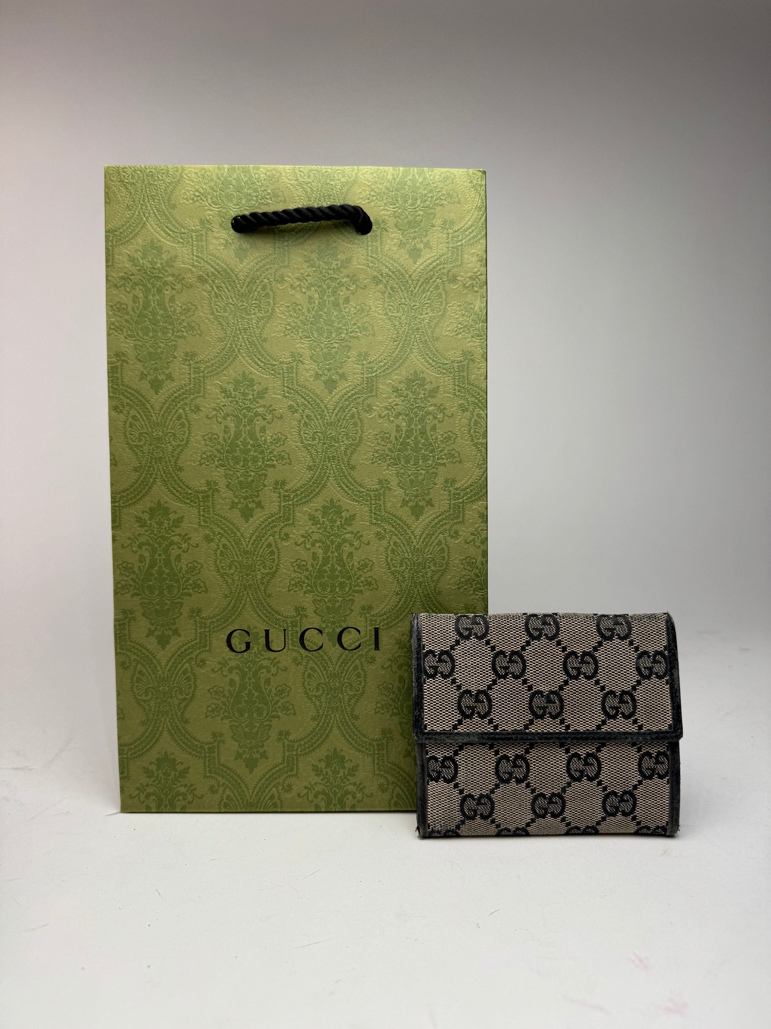 Vintage Monogram wallet black brown