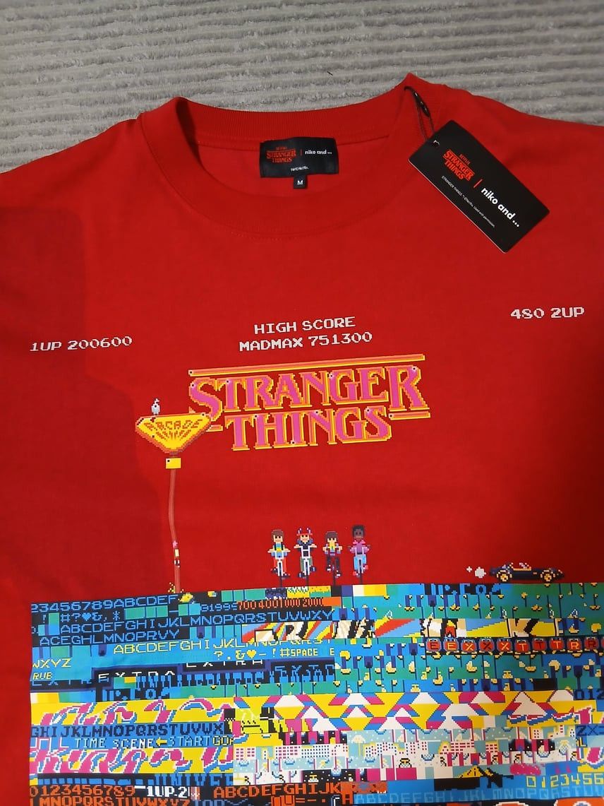 Other Netflix Stranger Things x "Niko and" Collab Retro T-Shirt M Size US M / EU 48-50 / 2 - 7 Thumbnail