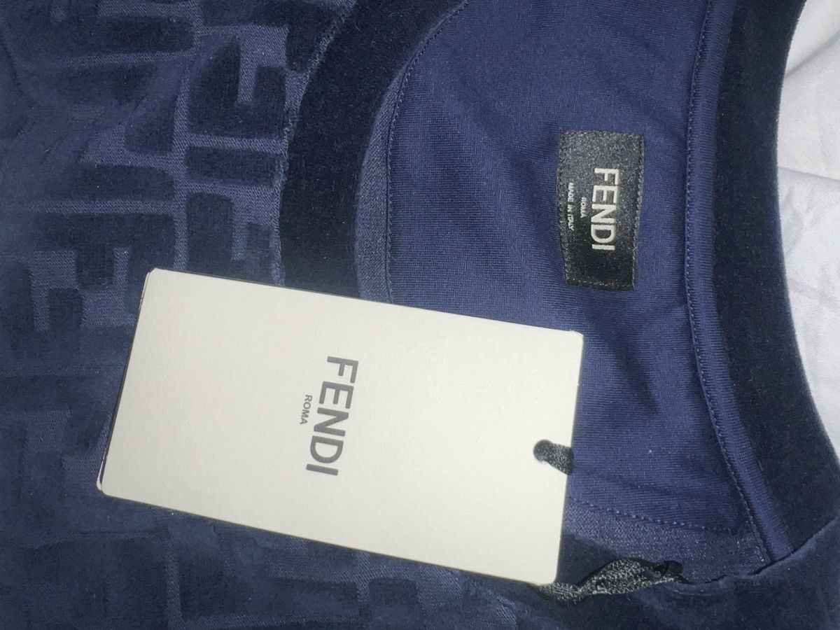 Fendi Fendi Allover FF Chenille Shirt Size US XXL / EU 58 / 5 - 6 Thumbnail