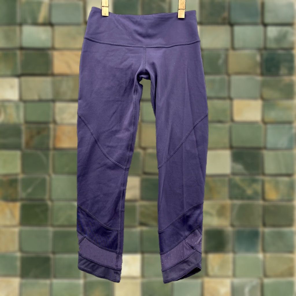 Lululemon Lululemon Leggings Women's 4 Purple Crop Low Rise Running Jogging Gym Athleisure Size 27" / US 4 / IT 40 - 1 Thumbnail