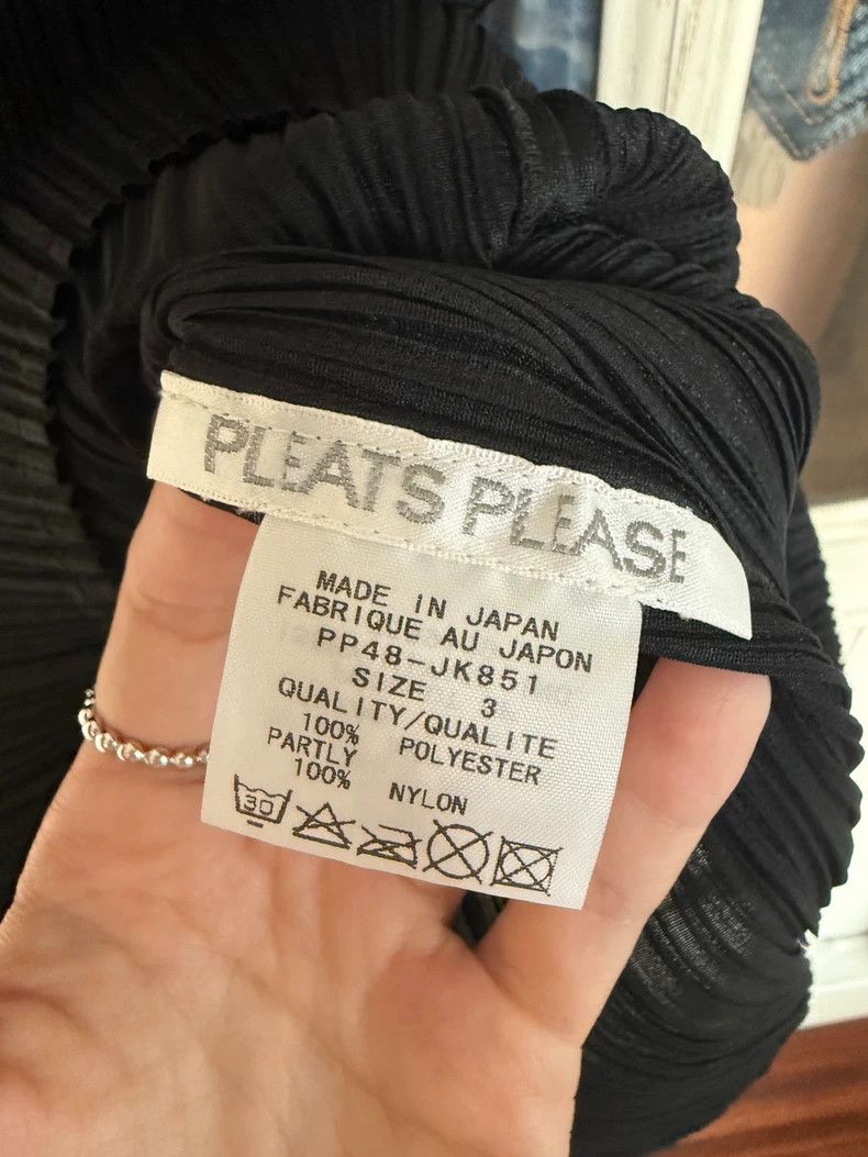 Issey Miyake Issey Miyake size:3 Black pleated vest Size S / US 4 / IT 40 - 4 Thumbnail