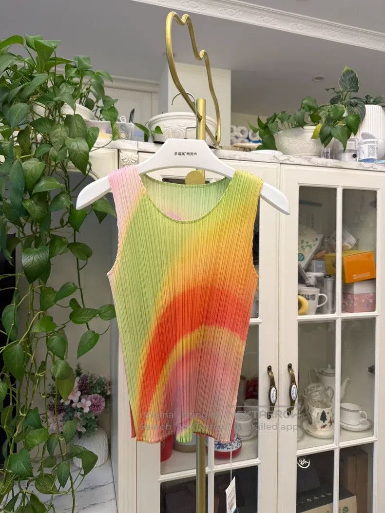 Issey Miyake Pink Cardigan