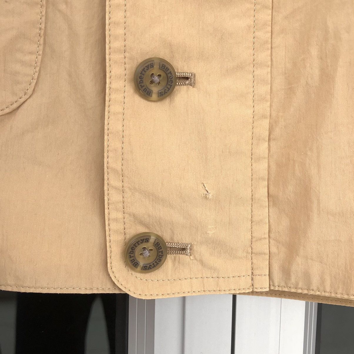 Burberry Vintage Burberrys Embroidered Logo Light Zipper Jacket Size US M / EU 48-50 / 2 - 18 Thumbnail
