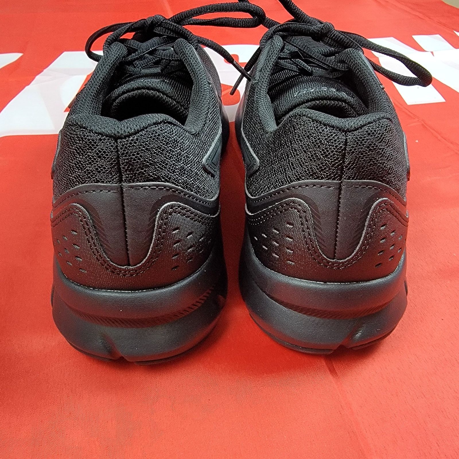 Asics Asics Triple Black Jolt 3 4E Wide 'Core Black' Sz 10 (78) Size US 10 / EU 43 - 3 Thumbnail